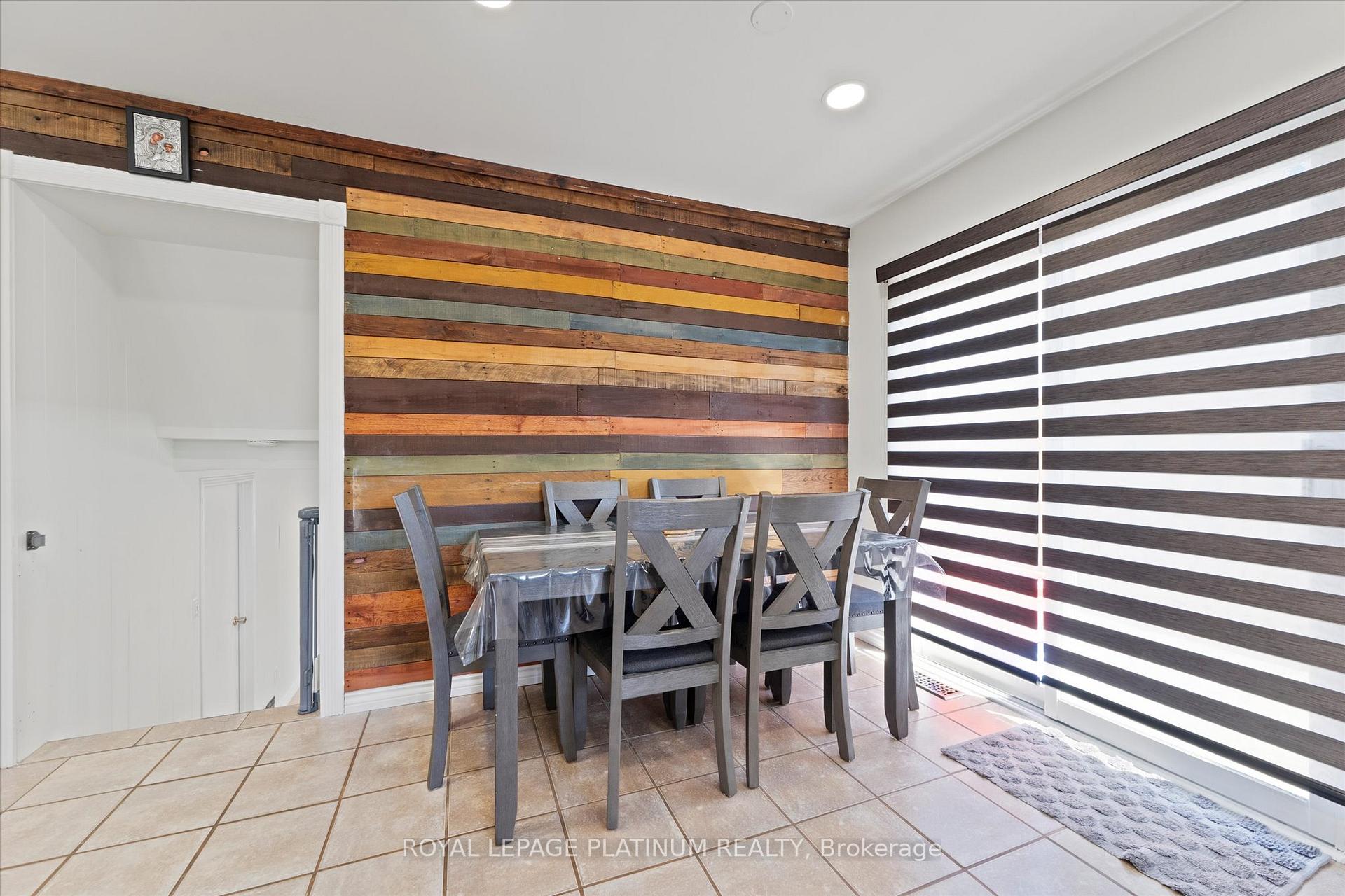 Photo 27 of 3537 Hemlock Road, Windsor — HOMEH