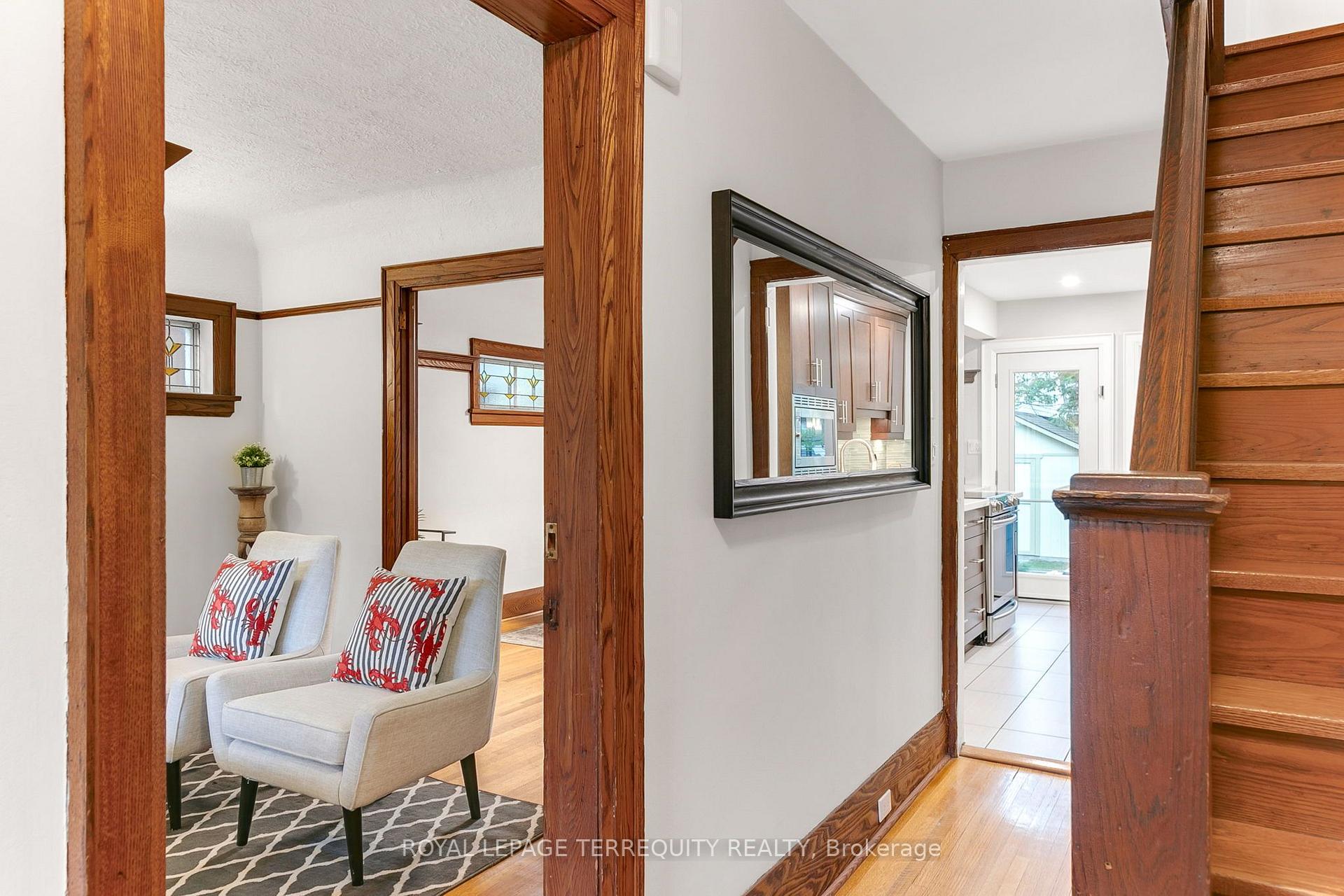 Photo 4 of 153 Linsmore Crescent, Toronto, Danforth Village-East York — HOMEH