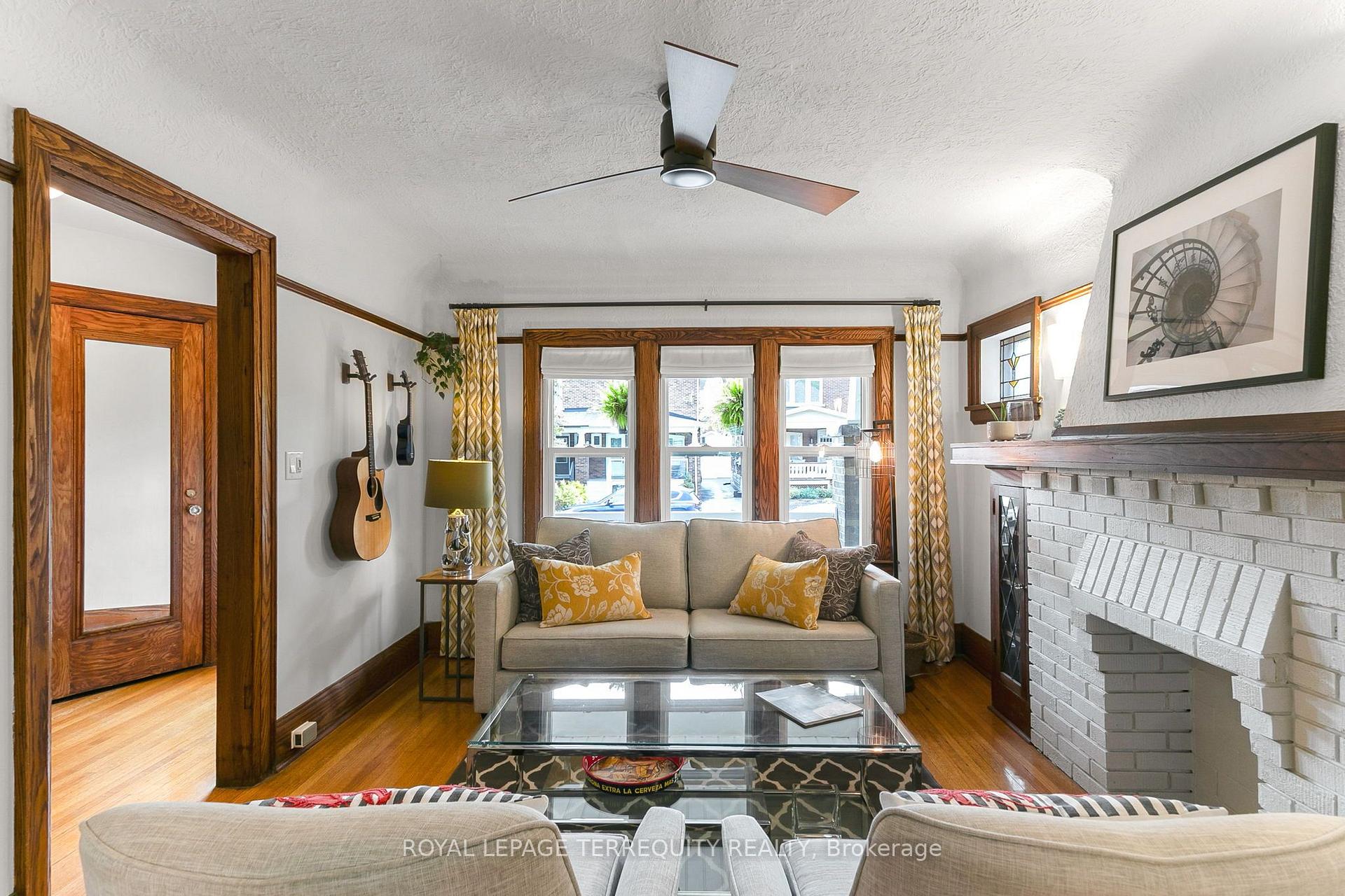 Photo 26 of 153 Linsmore Crescent, Toronto, Danforth Village-East York — HOMEH