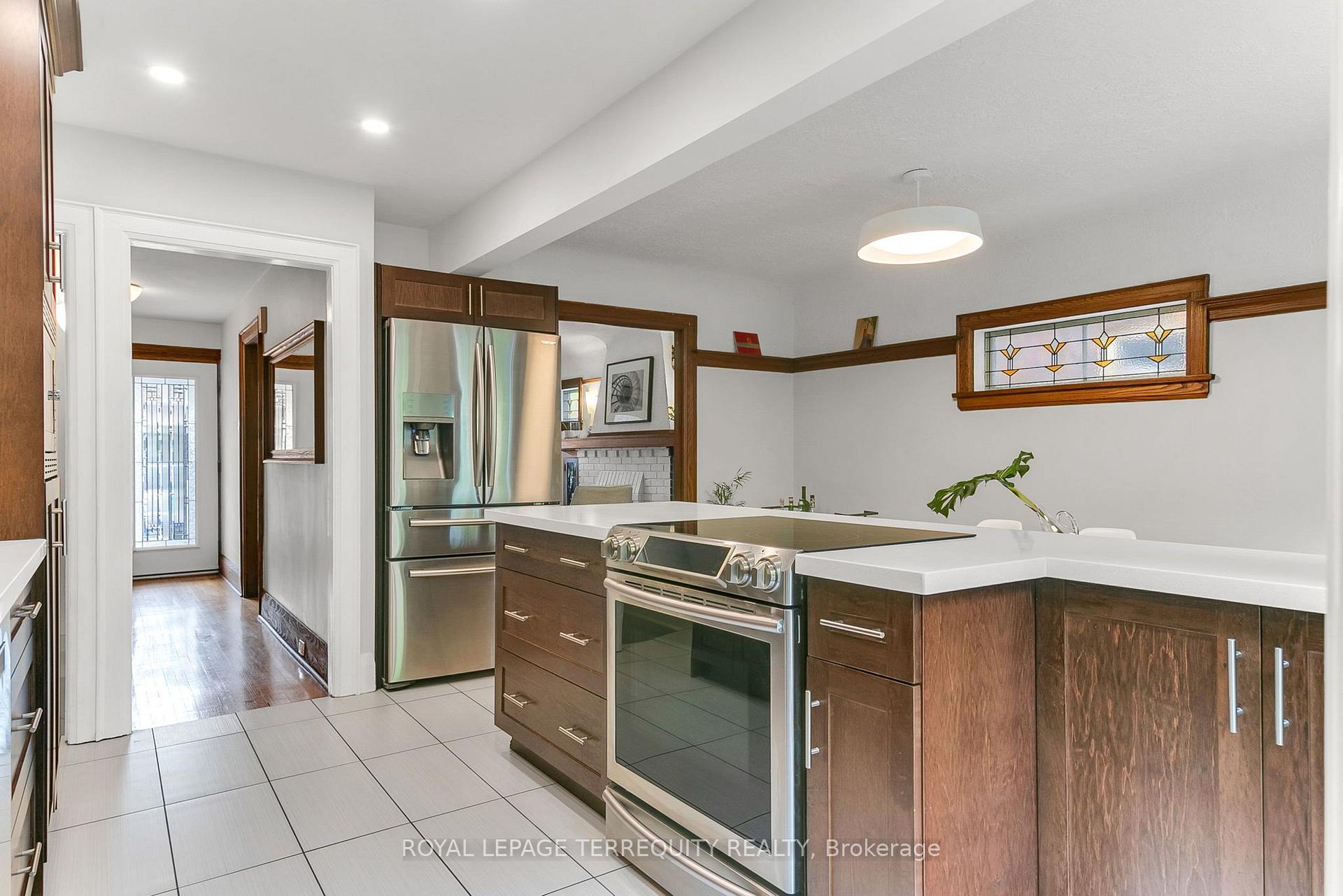 Photo 20 of 153 Linsmore Crescent, Toronto, Danforth Village-East York — HOMEH