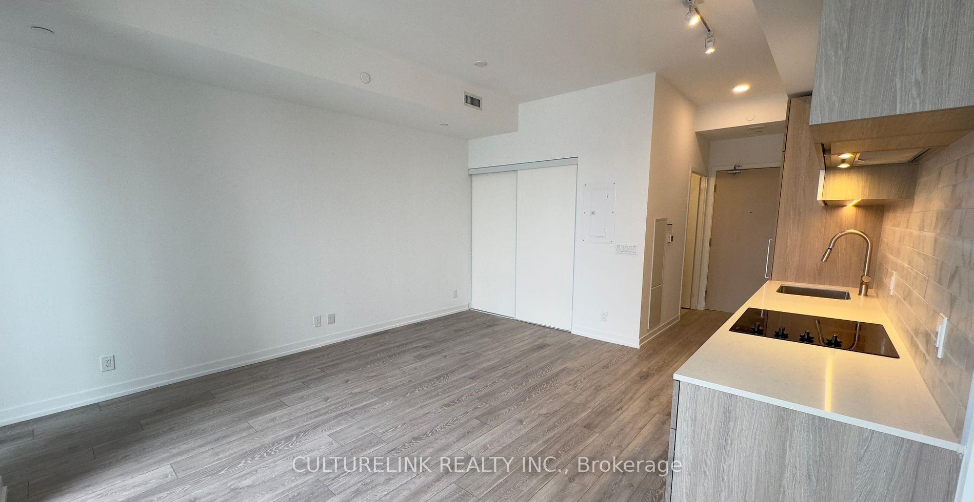 Photo 7 of Unit 1111, 2020 Bathurst Street N, Toronto, Humewood-Cedarvale — HOMEH