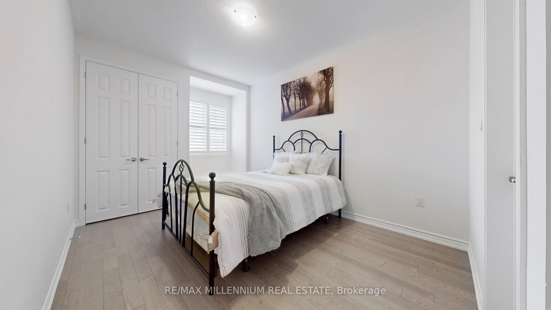 Photo 34 of 139 Pierre Berton Boulevard, Vaughan, Kleinburg — HOMEH
