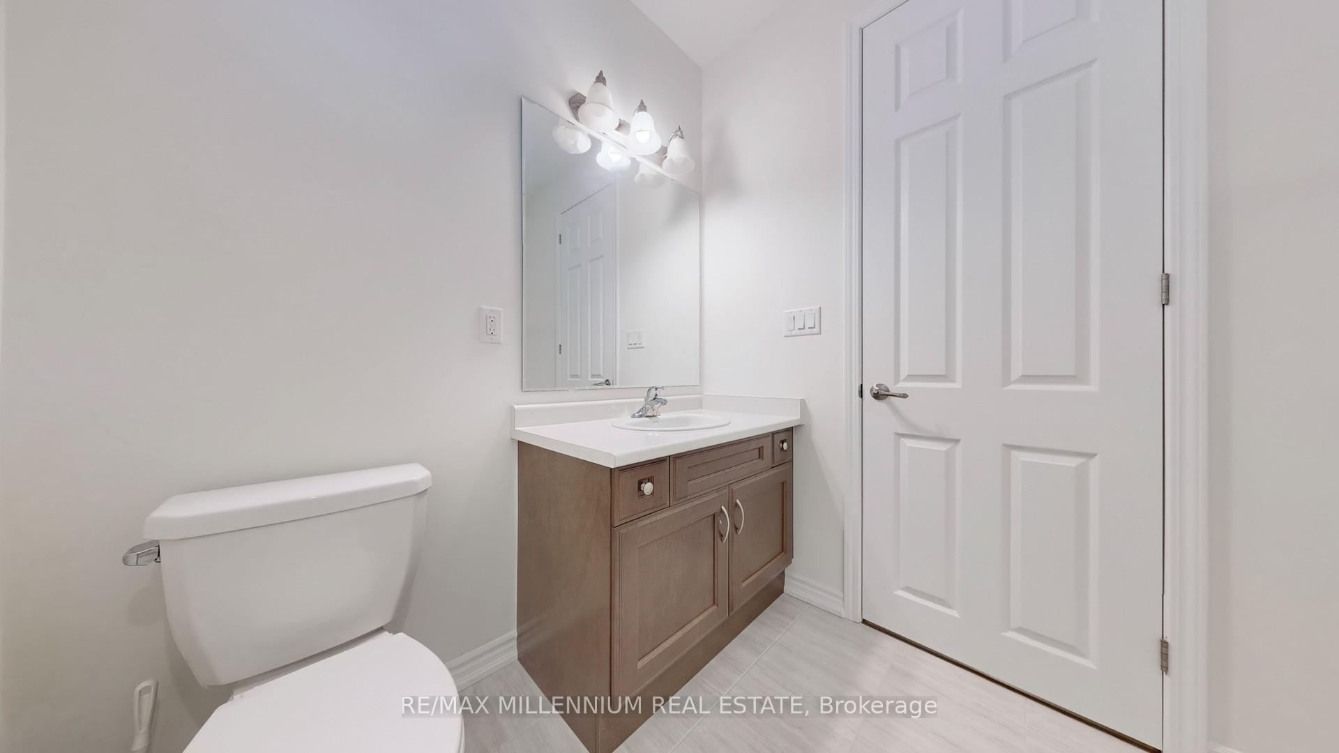 Photo 36 of 139 Pierre Berton Boulevard, Vaughan, Kleinburg — HOMEH