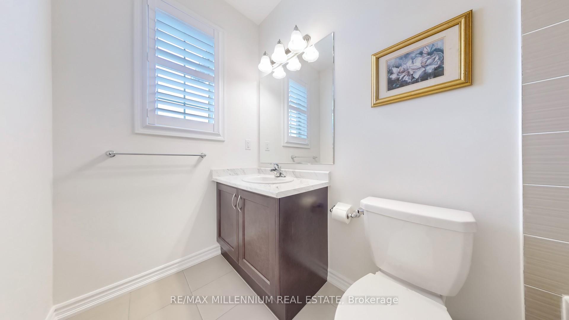 Photo 43 of 139 Pierre Berton Boulevard, Vaughan, Kleinburg — HOMEH
