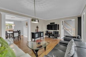 Photo 6 of 1616 Charbonneau Street, Ottawa, Bilberry Creek/Queenswood Heights — HOMEH