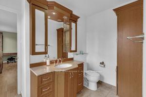Photo 7 of 1616 Charbonneau Street, Ottawa, Bilberry Creek/Queenswood Heights — HOMEH