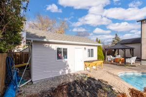 Photo 22 of 1616 Charbonneau Street, Ottawa, Bilberry Creek/Queenswood Heights — HOMEH
