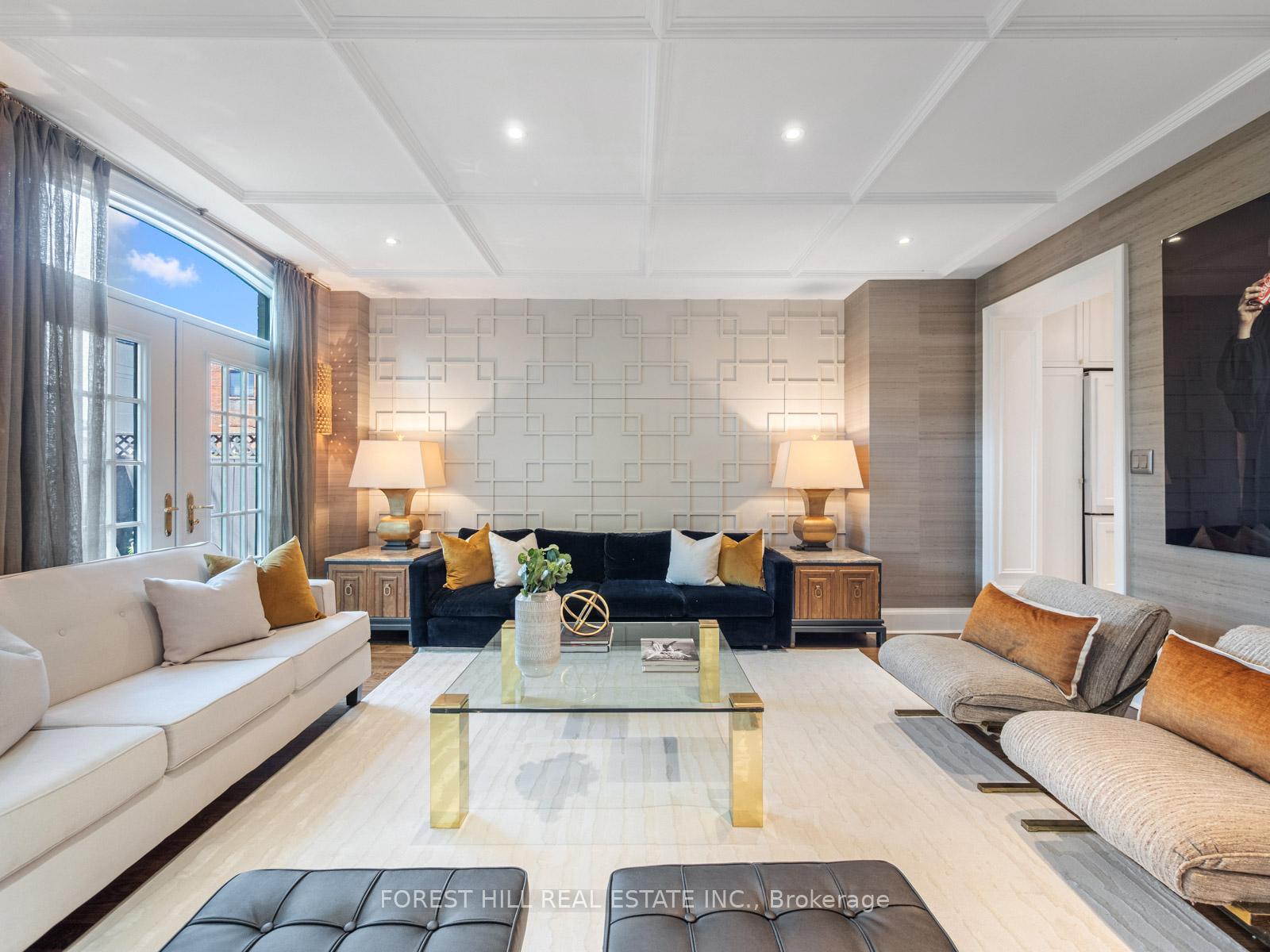 Photo 8 of 204 Glen Cedar Road, Toronto, Humewood-Cedarvale — HOMEH