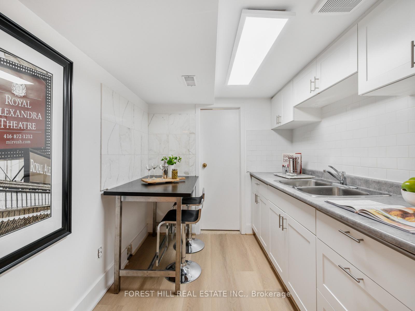 Photo 38 of 204 Glen Cedar Road, Toronto, Humewood-Cedarvale — HOMEH
