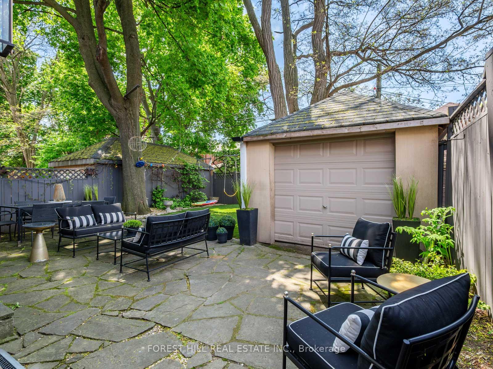 Photo 39 of 204 Glen Cedar Road, Toronto, Humewood-Cedarvale — HOMEH