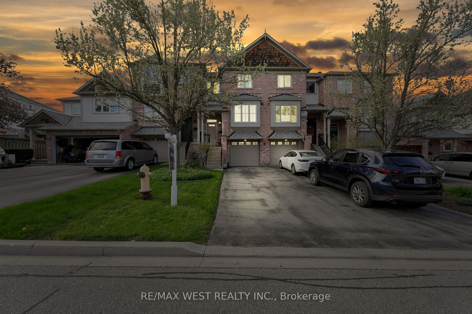 Photo 1 of 12 Charlotte Angliss Road, Markham, Vinegar Hill — HOMEH