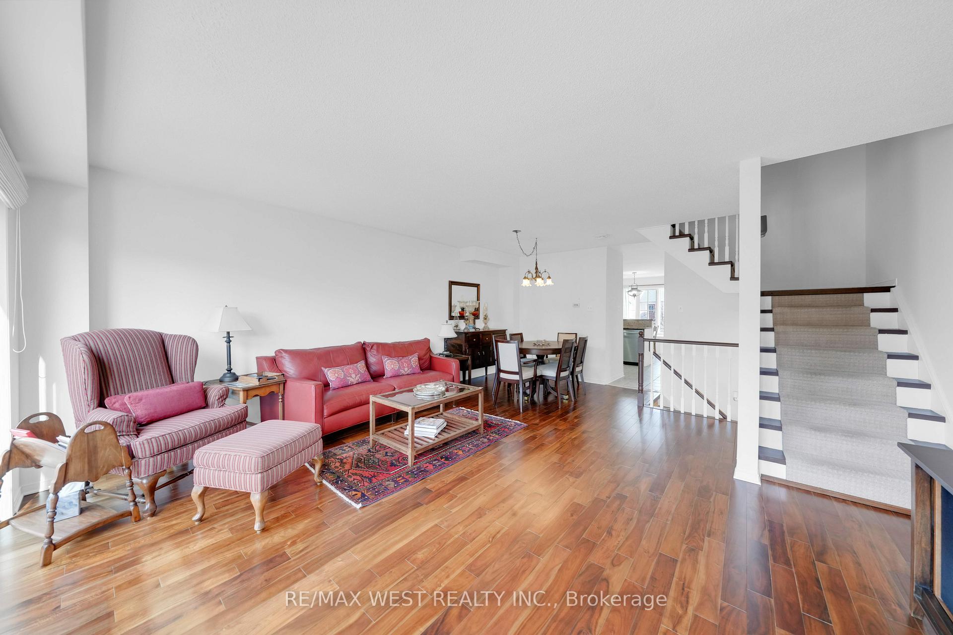 Photo 13 of 12 Charlotte Angliss Road, Markham, Vinegar Hill — HOMEH
