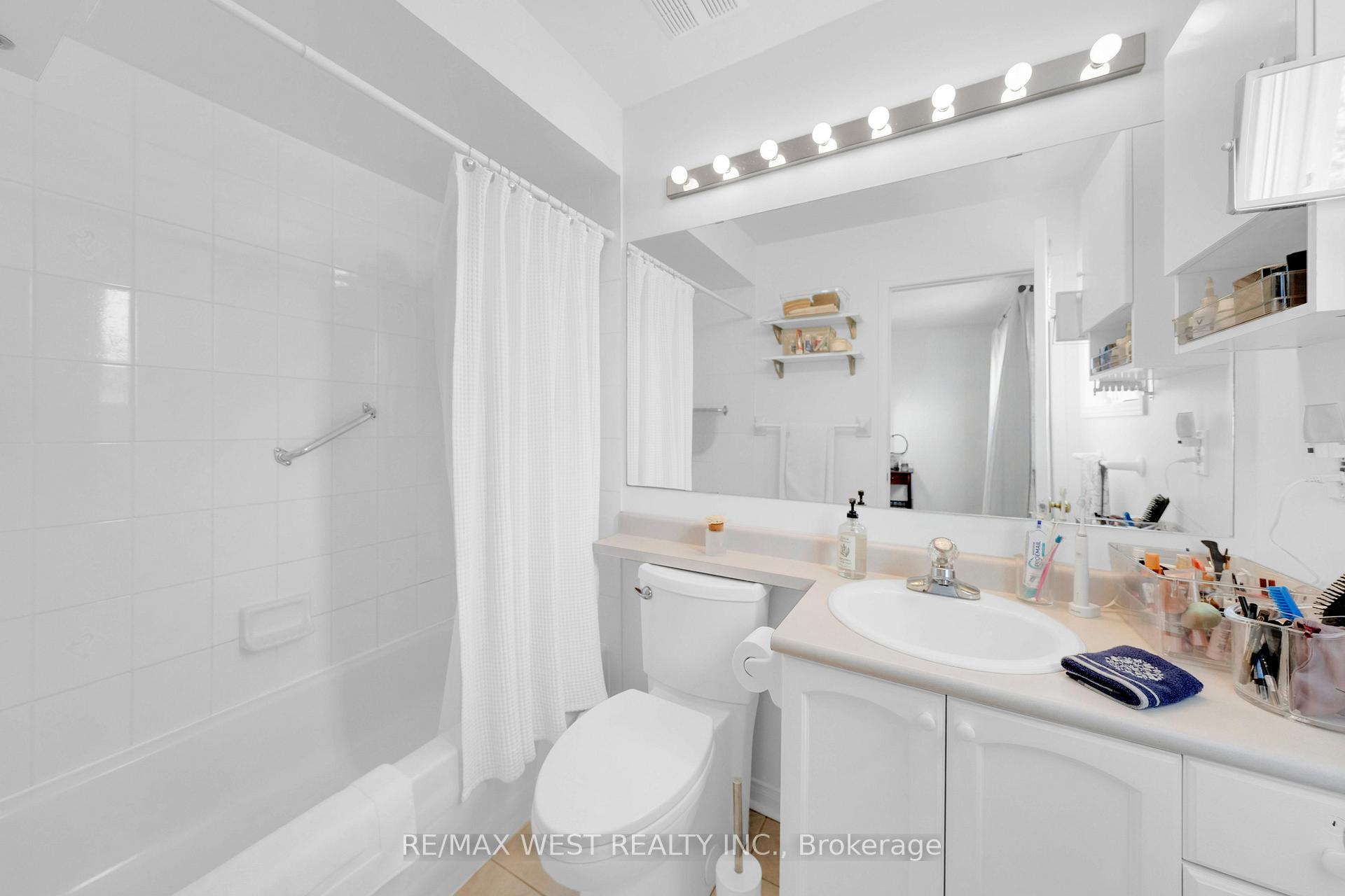 Photo 14 of 12 Charlotte Angliss Road, Markham, Vinegar Hill — HOMEH