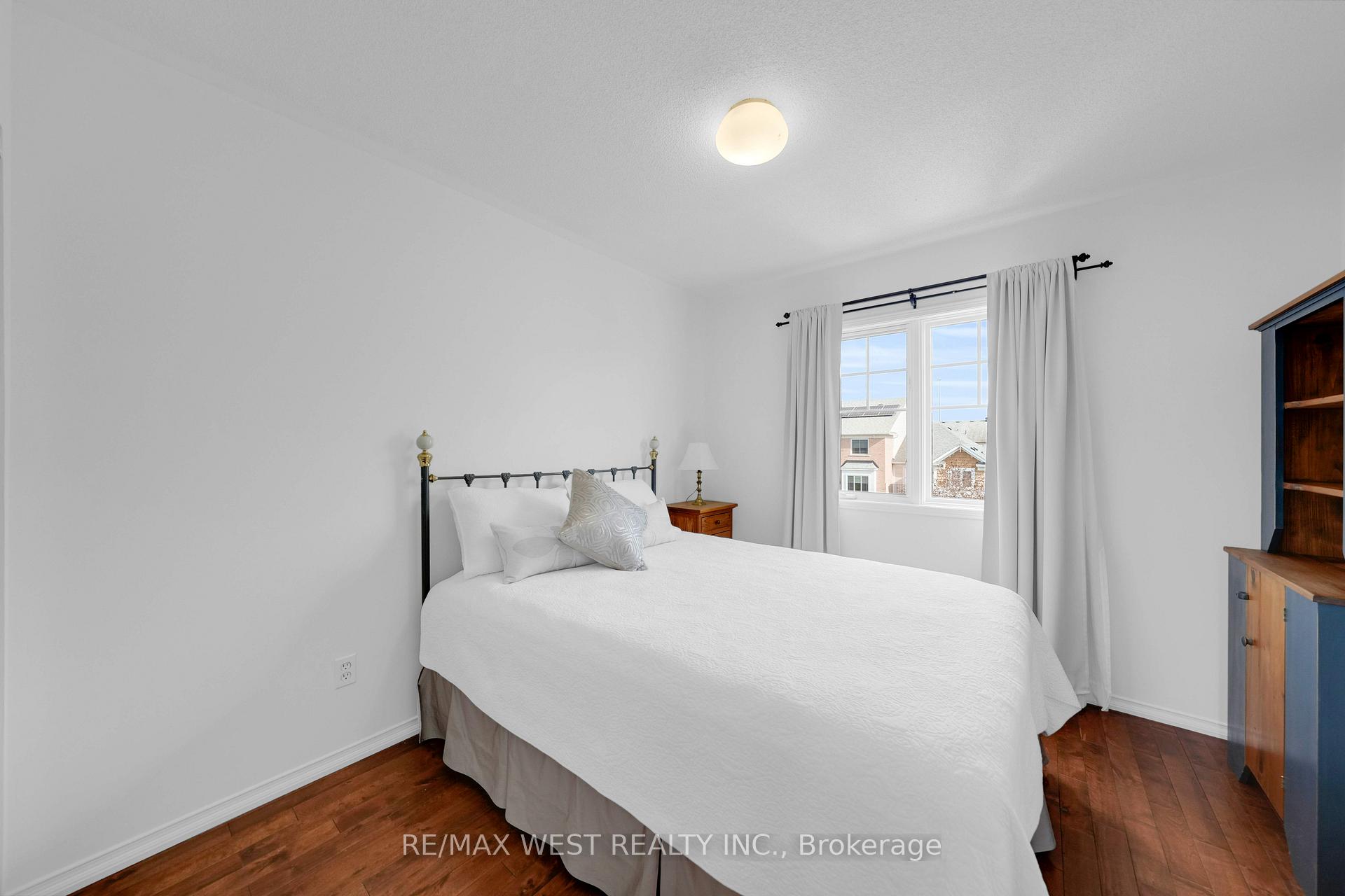 Photo 15 of 12 Charlotte Angliss Road, Markham, Vinegar Hill — HOMEH