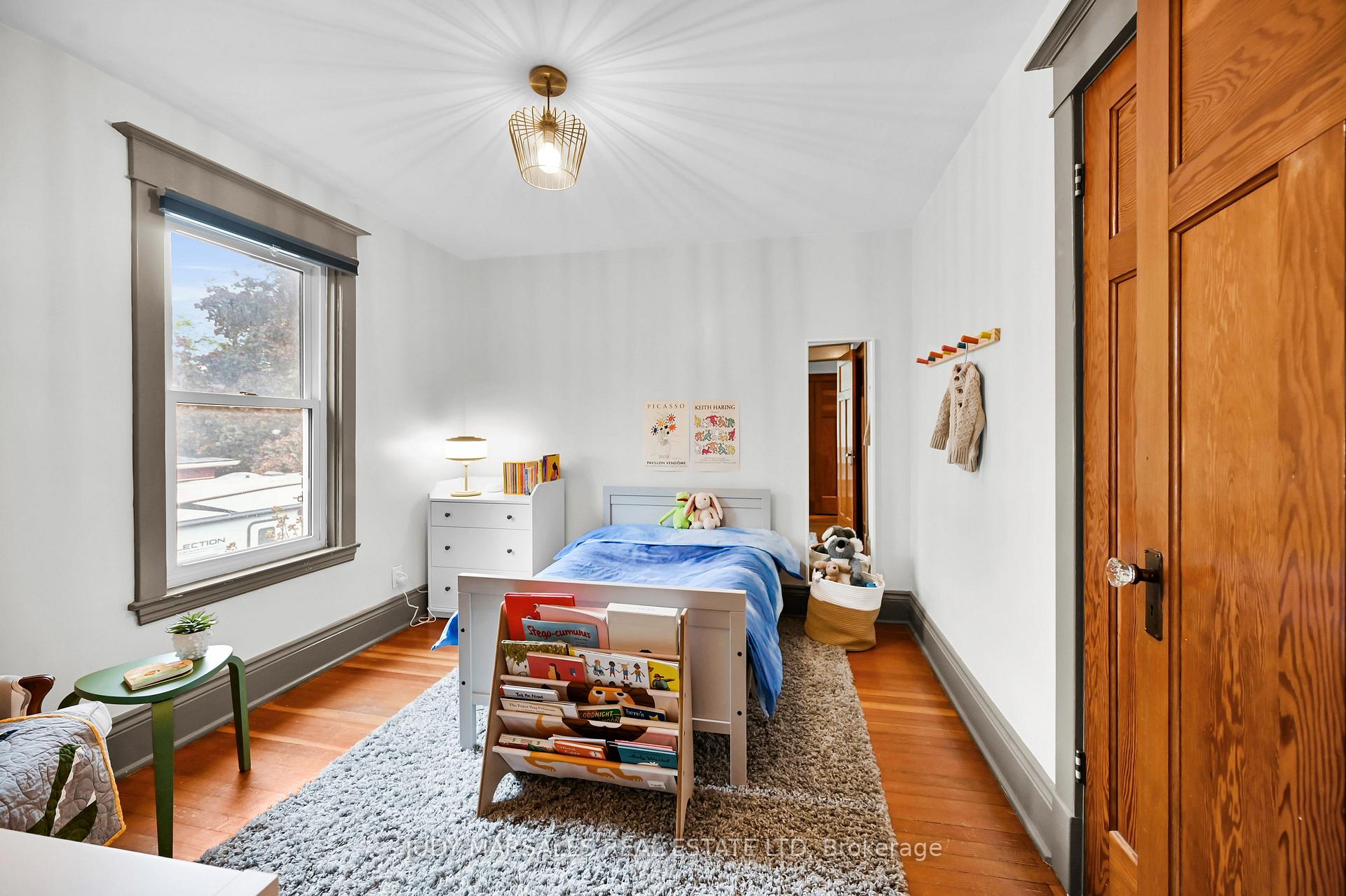 Photo 36 of 62 Kensington Avenue N, Hamilton, Crown Point — HOMEH