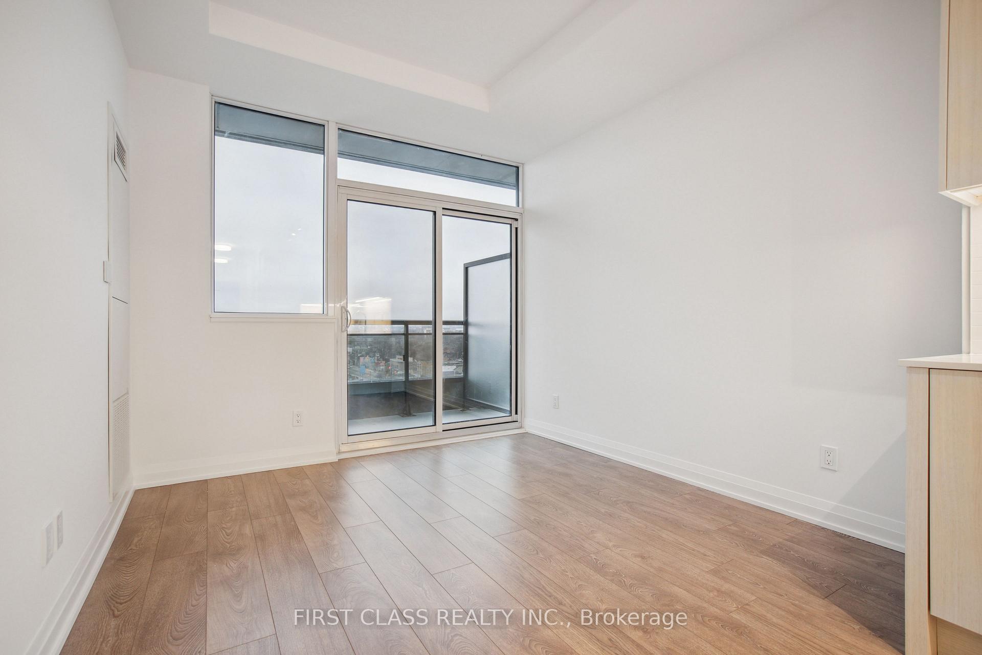 Photo 2 of Unit 917, 286 Main Street, Toronto, East End-Danforth — HOMEH