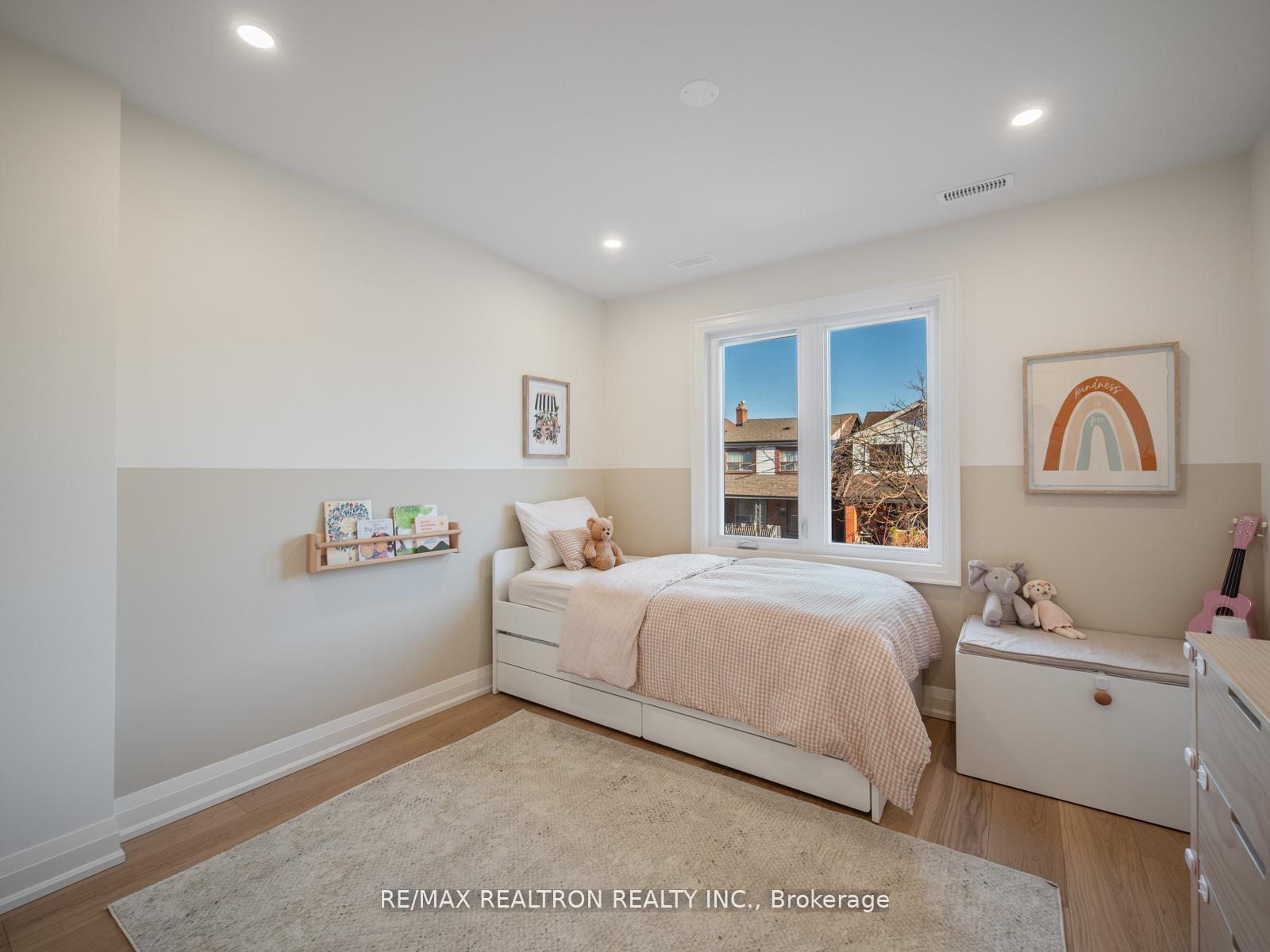 Photo 23 of 400 Strathmore Boulevard, Toronto, Danforth — HOMEH