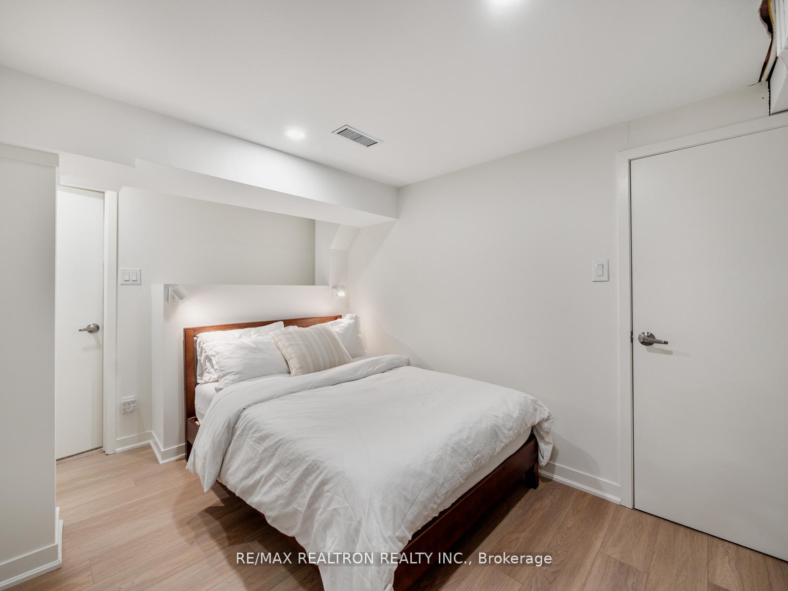 Photo 44 of 400 Strathmore Boulevard, Toronto, Danforth — HOMEH