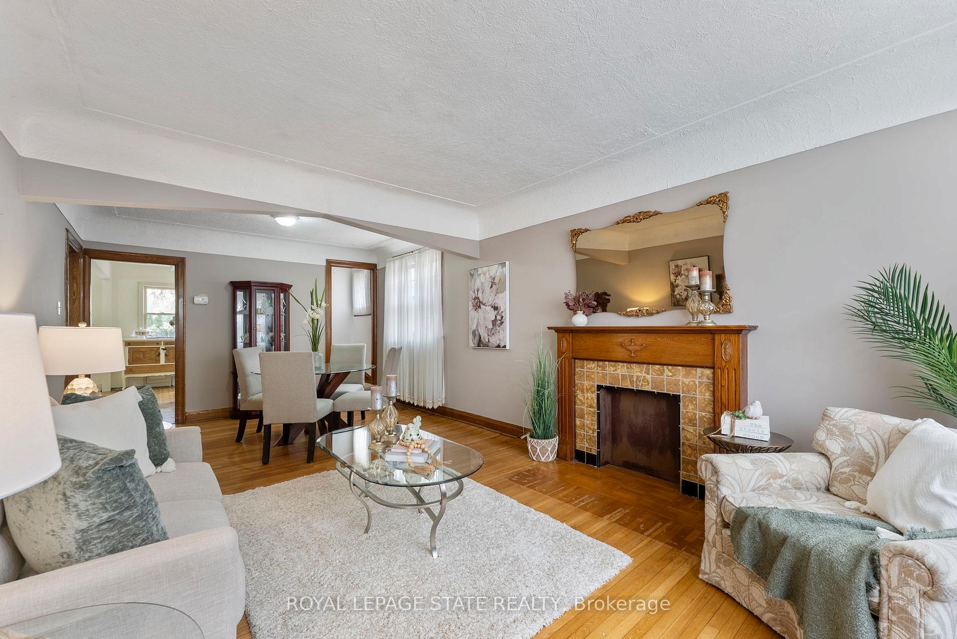 Photo 22 of 1450 Monterey Avenue, Hamilton, Bartonville — HOMEH