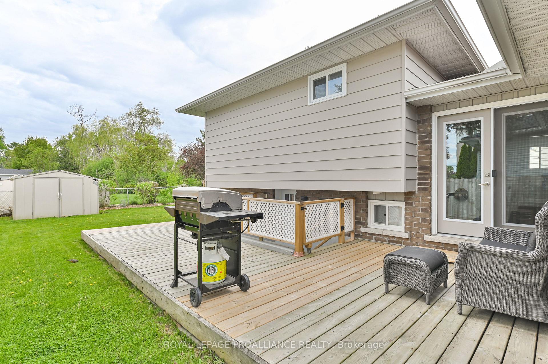 Photo 31 of 25 Cascade Boulevard, Belleville — HOMEH
