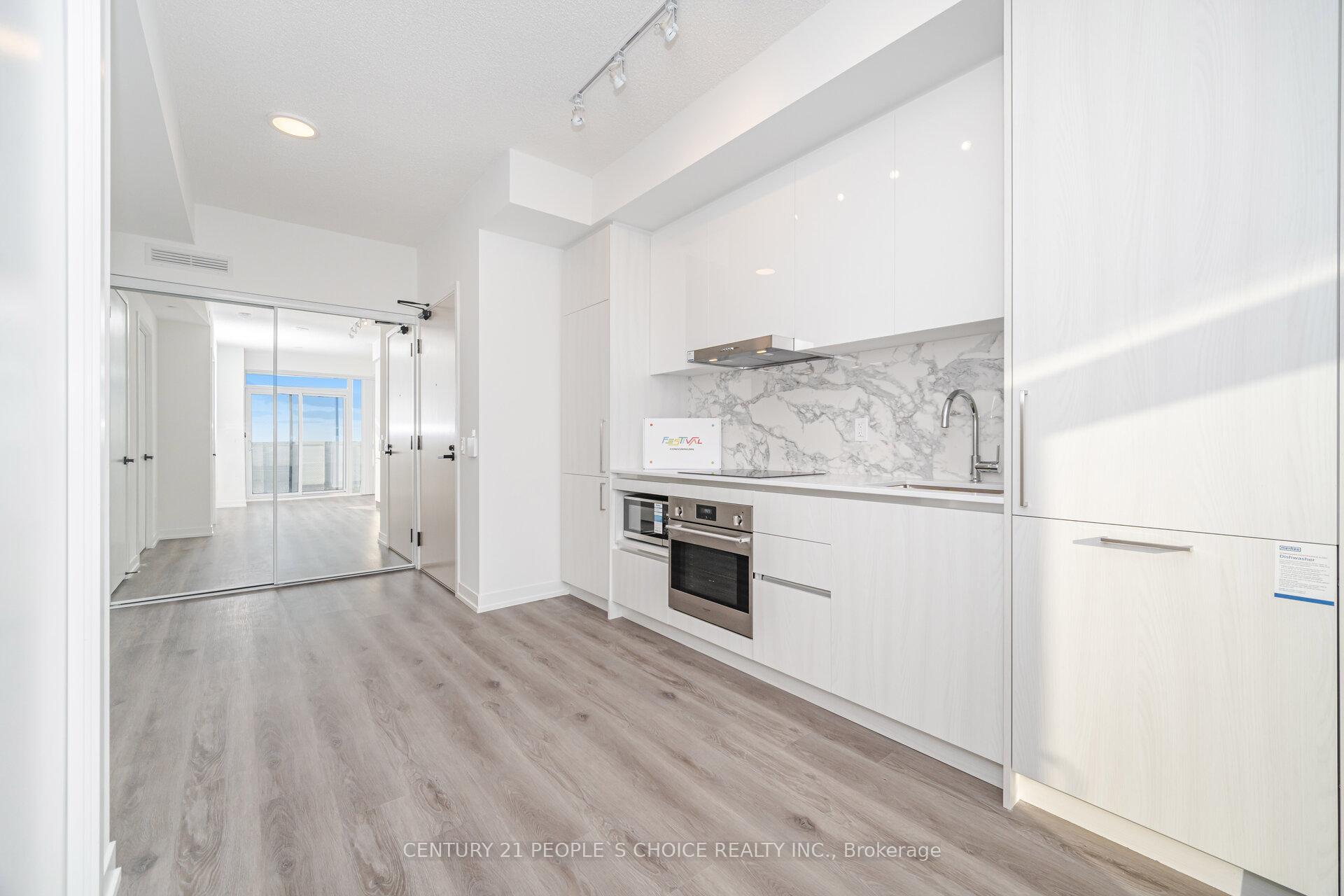 Photo 5 of Unit 6007, 225 Commerce Street, Vaughan, Vaughan Corporate Centre — HOMEH