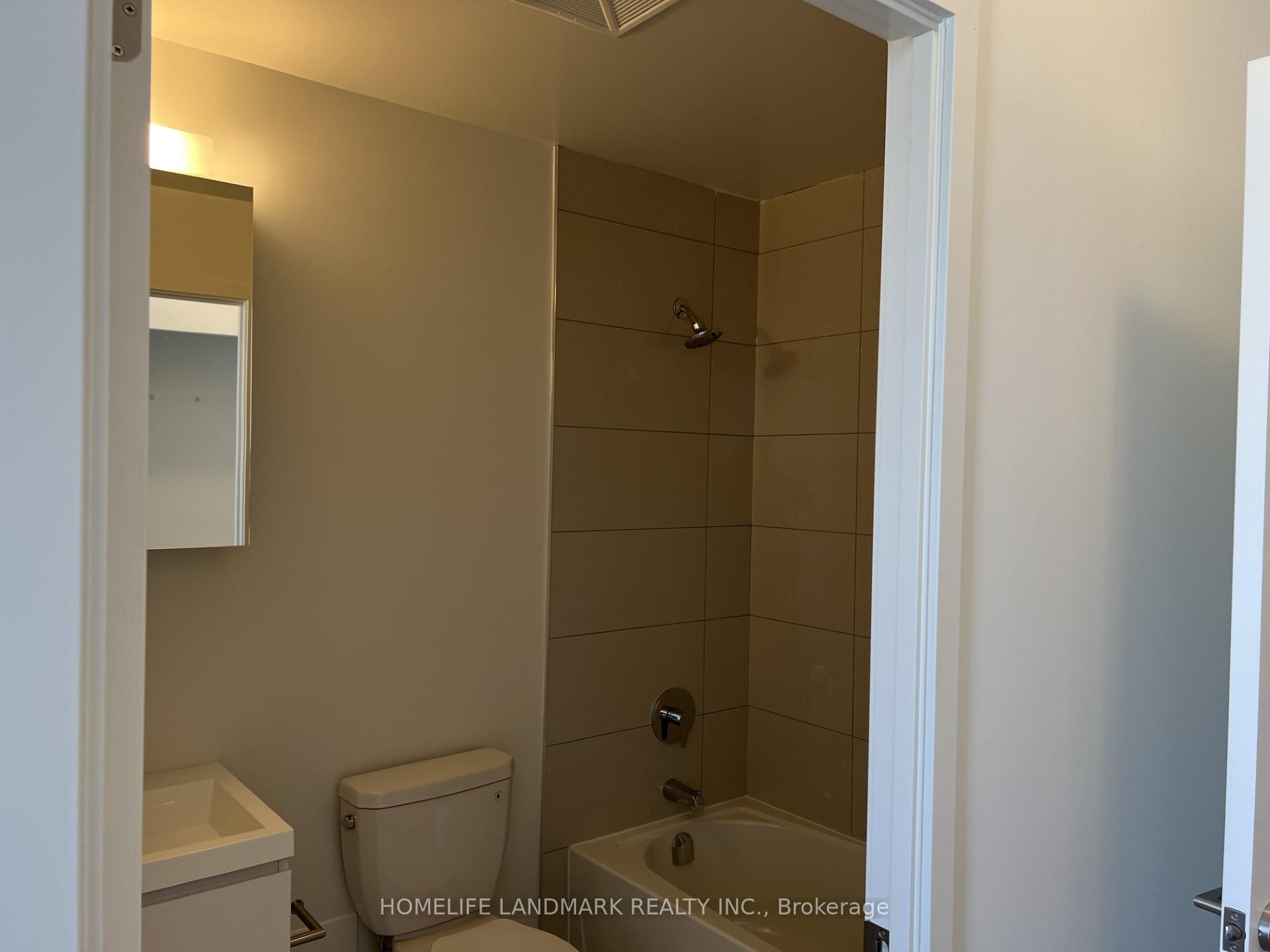 Photo 8 of Unit 1703, 292 Verdale Crossing, Markham, Unionville — HOMEH