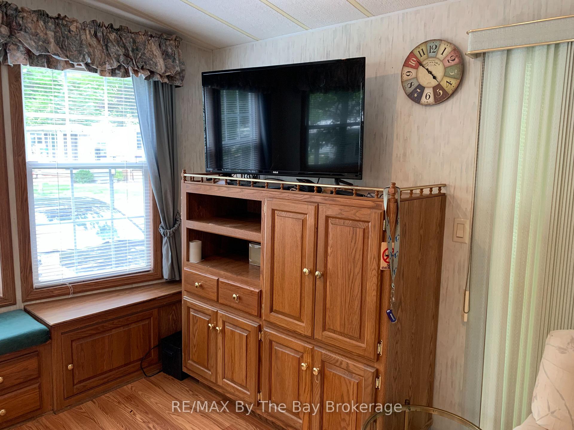 Photo 12 of Unit 237, 85 Theme Park Drive, Wasaga Beach — HOMEH