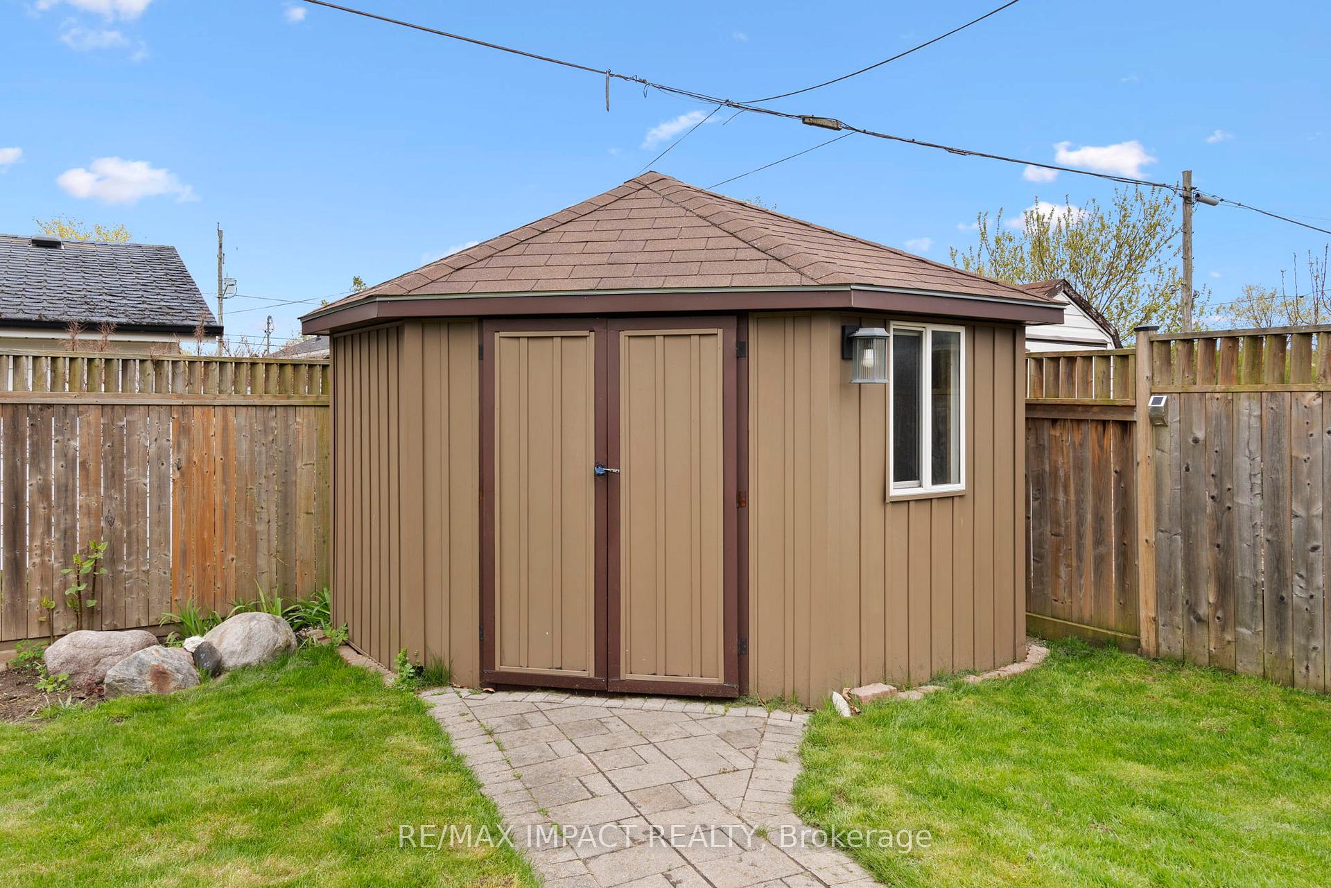 Photo 4 of 612 Ruth Street, Cobourg — HOMEH