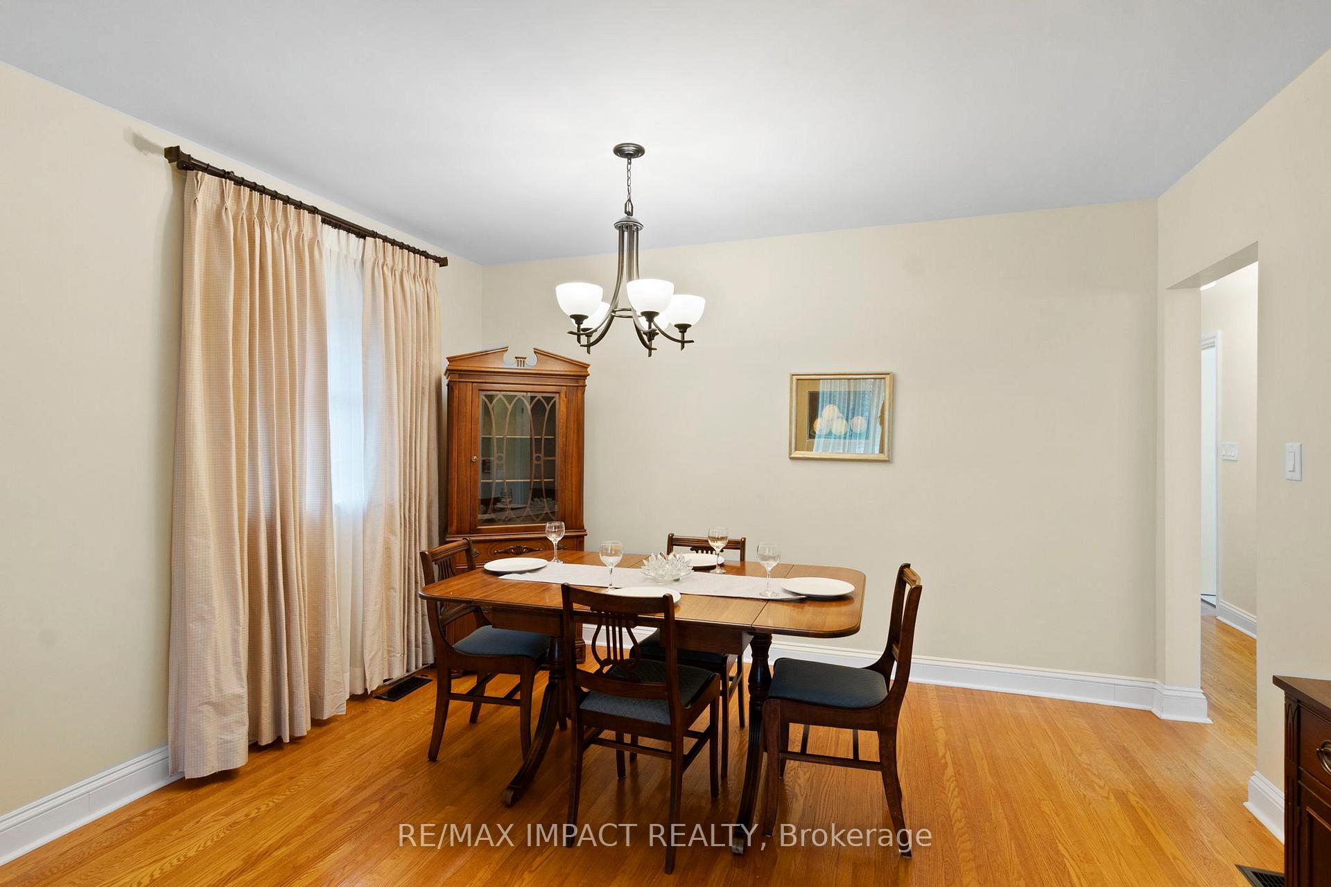 Photo 25 of 612 Ruth Street, Cobourg — HOMEH
