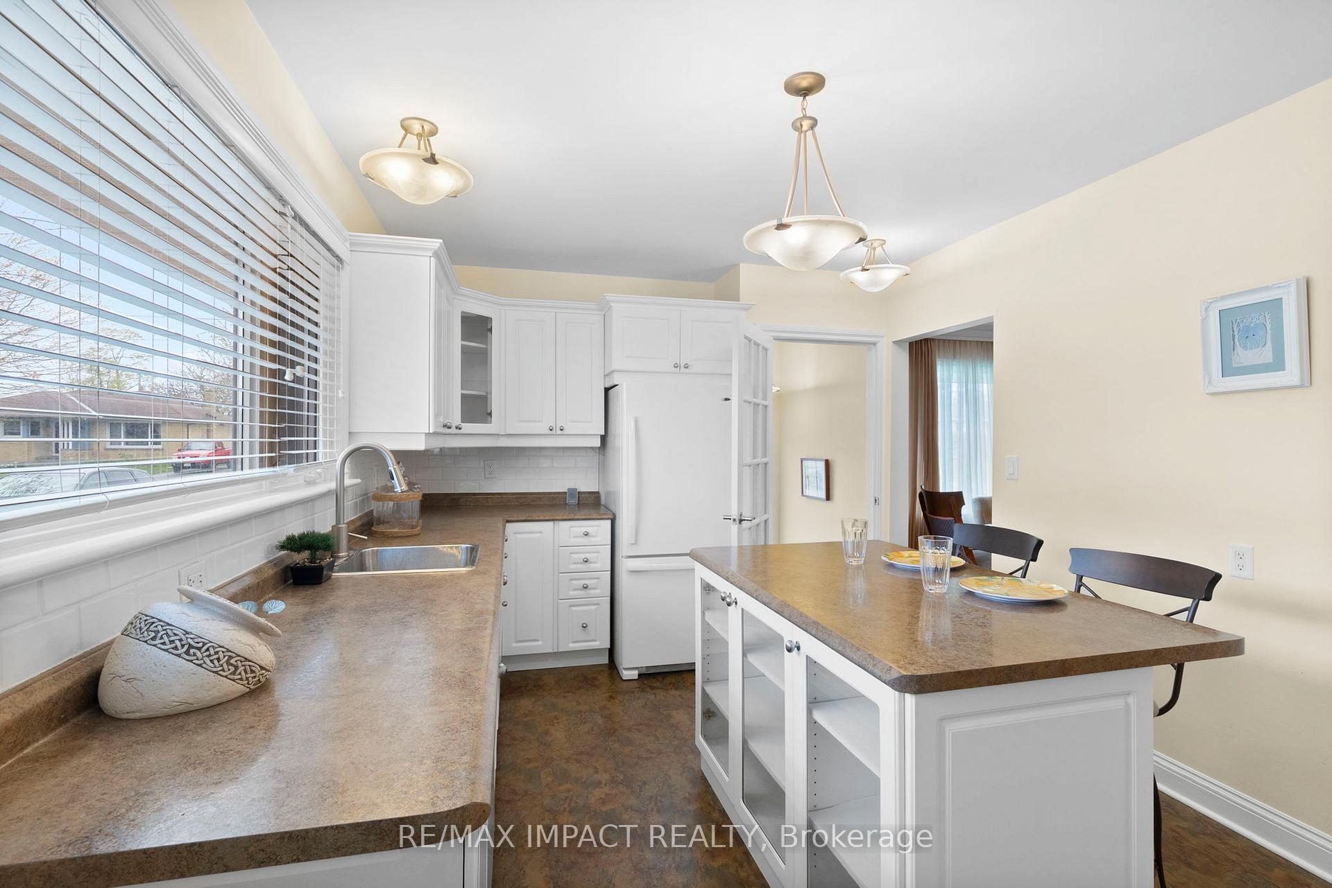 Photo 37 of 612 Ruth Street, Cobourg — HOMEH
