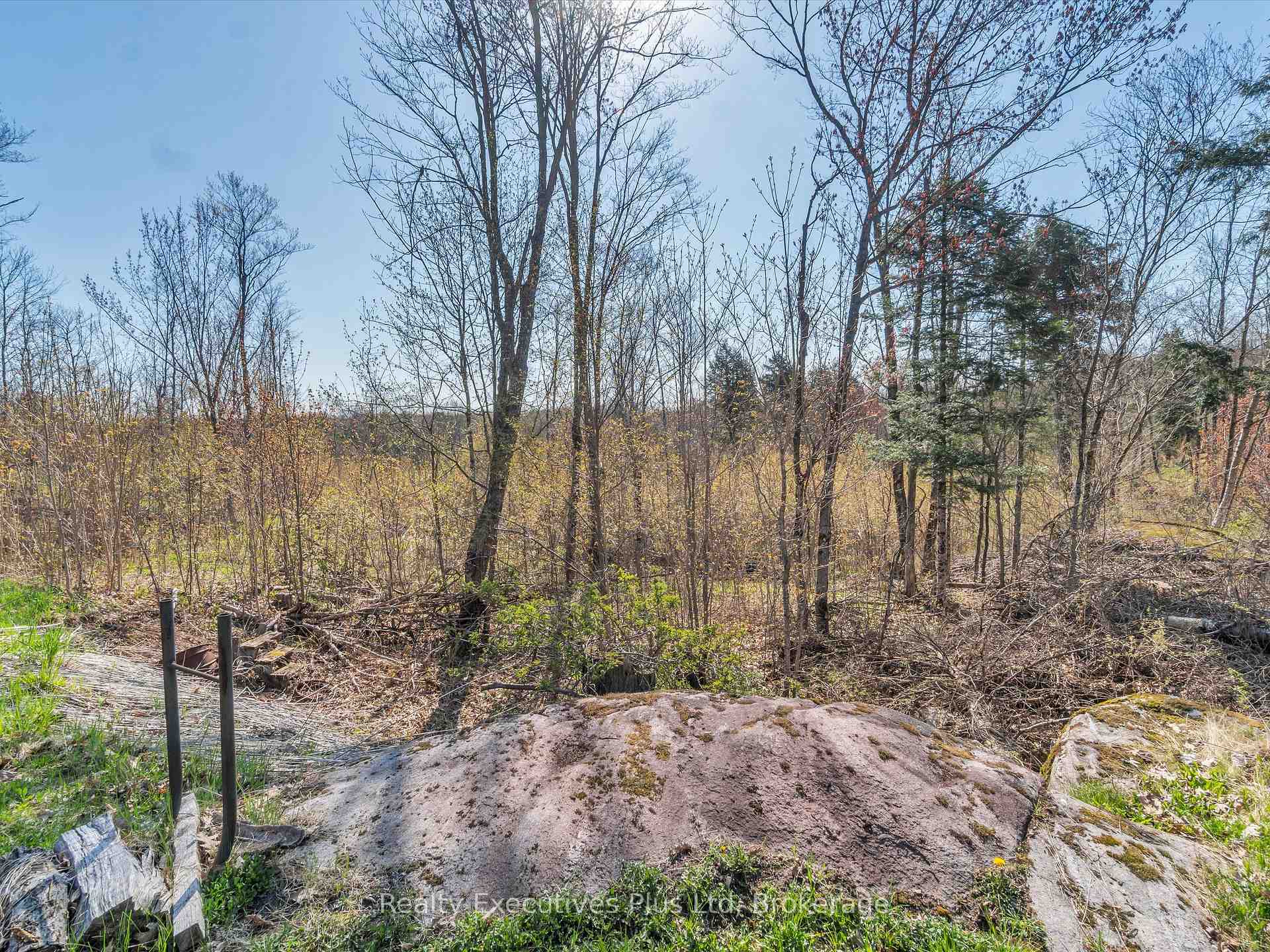 Photo 31 of 152 Moonwing Road, Magnetawan, Ahmic Harbour — HOMEH