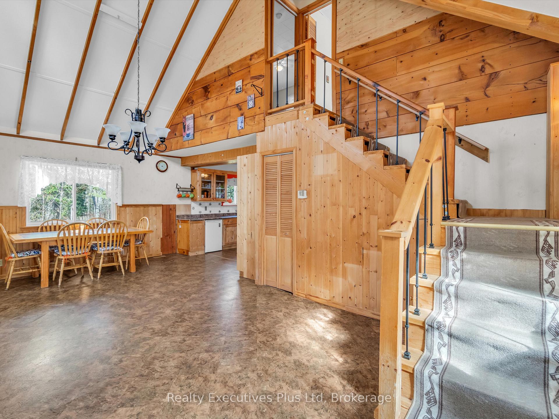 Photo 23 of 152 Moonwing Road, Magnetawan, Ahmic Harbour — HOMEH