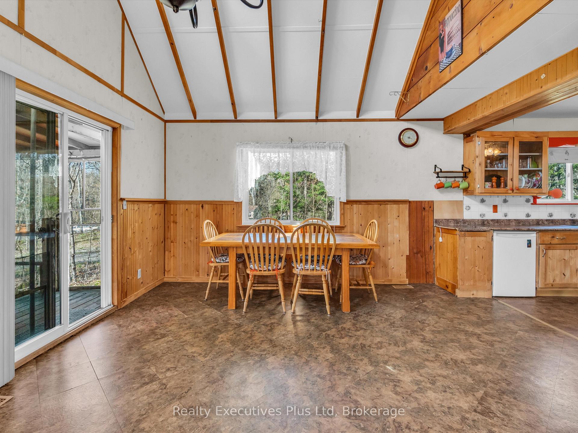 Photo 26 of 152 Moonwing Road, Magnetawan, Ahmic Harbour — HOMEH