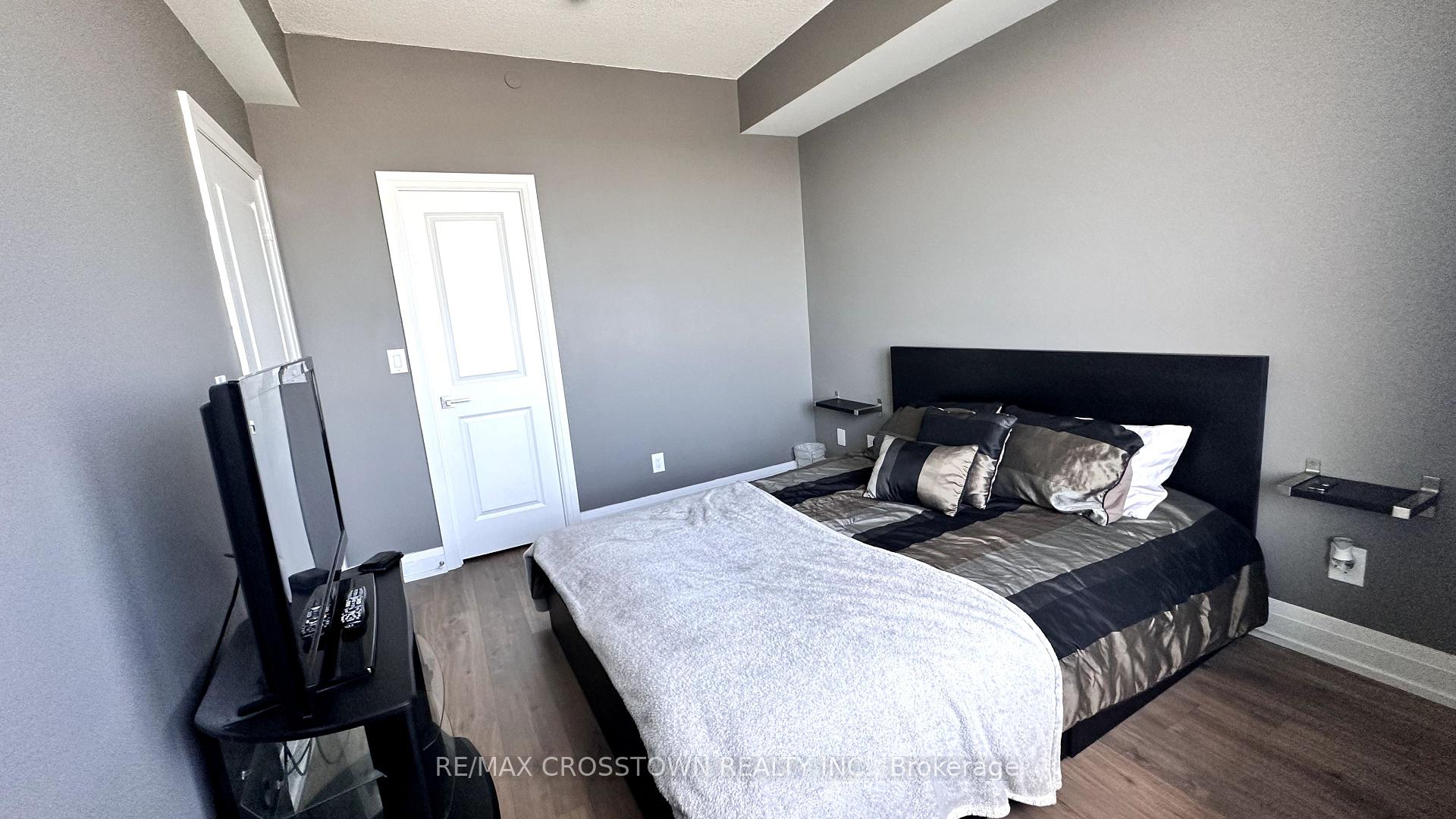 Photo 4 of Unit 2209, 3600 Highway 7, Vaughan, Vaughan Corporate Centre — HOMEH