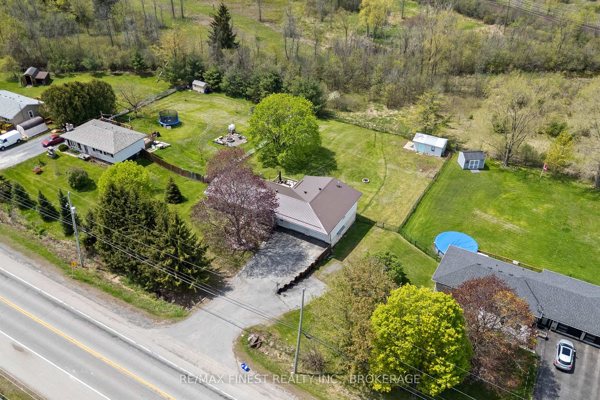 Photo 47 of 1838 Highway 15, Kingston, City North of 401 — HOMEH