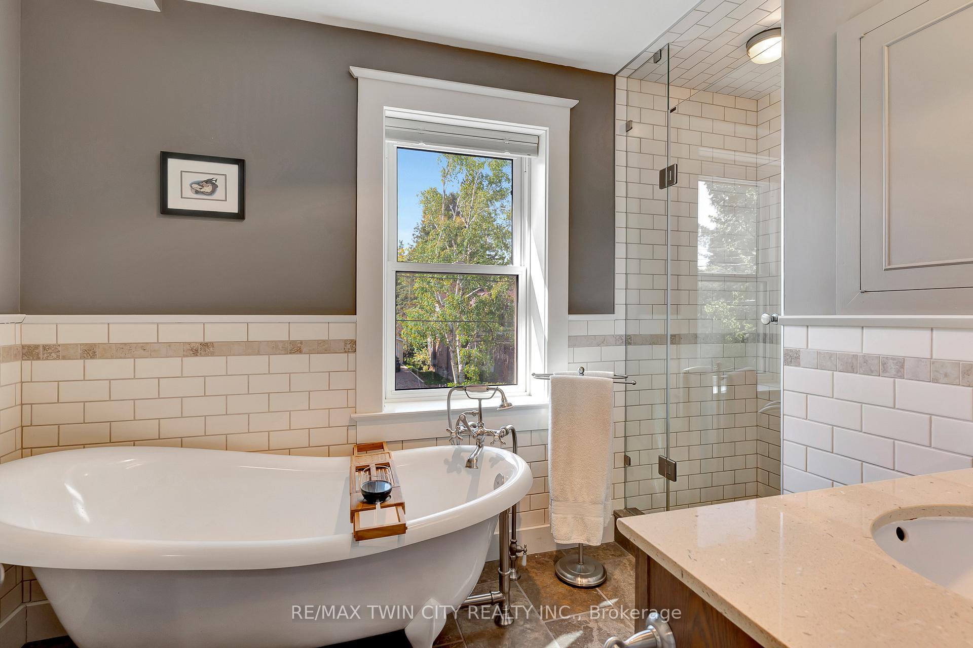 Photo 6 of 107 Allen Street W, Waterloo — HOMEH
