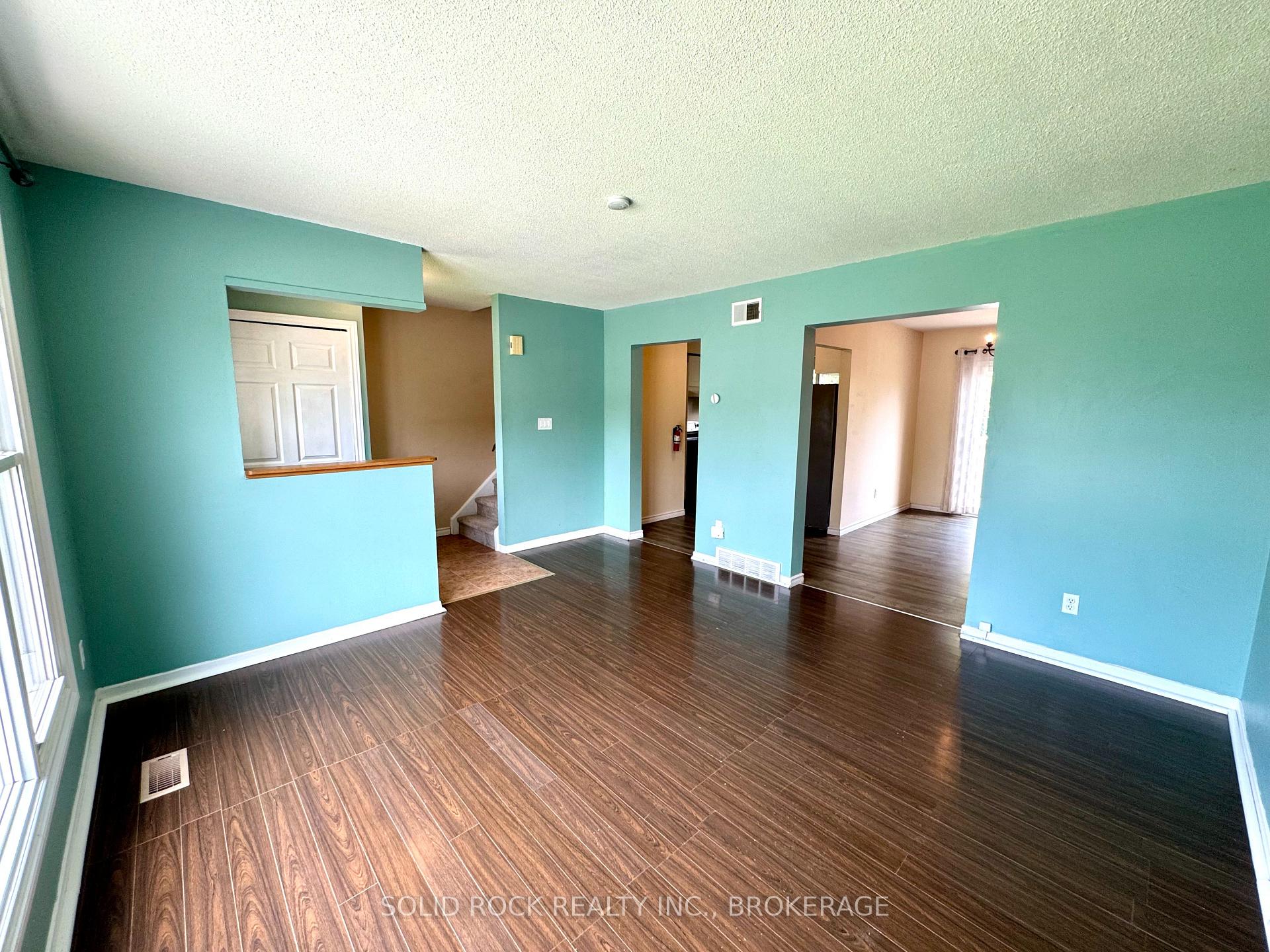 Photo 14 of 1022 Sprucewood Crescent, Kingston, City Northwest — HOMEH