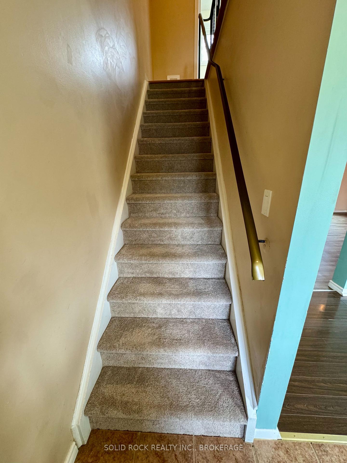 Photo 16 of 1022 Sprucewood Crescent, Kingston, City Northwest — HOMEH