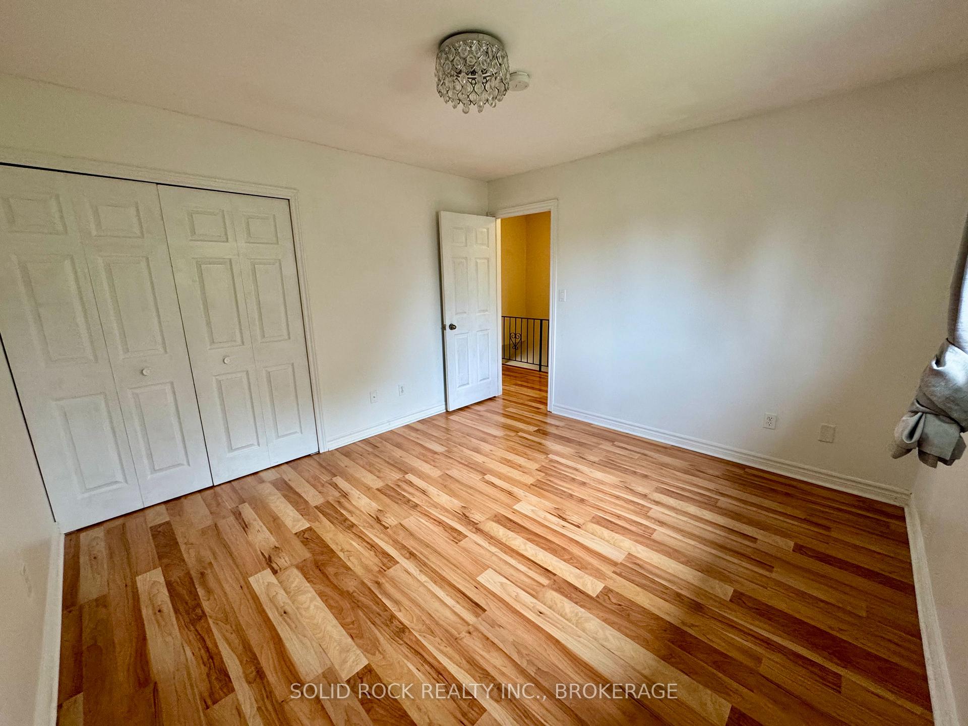 Photo 18 of 1022 Sprucewood Crescent, Kingston, City Northwest — HOMEH