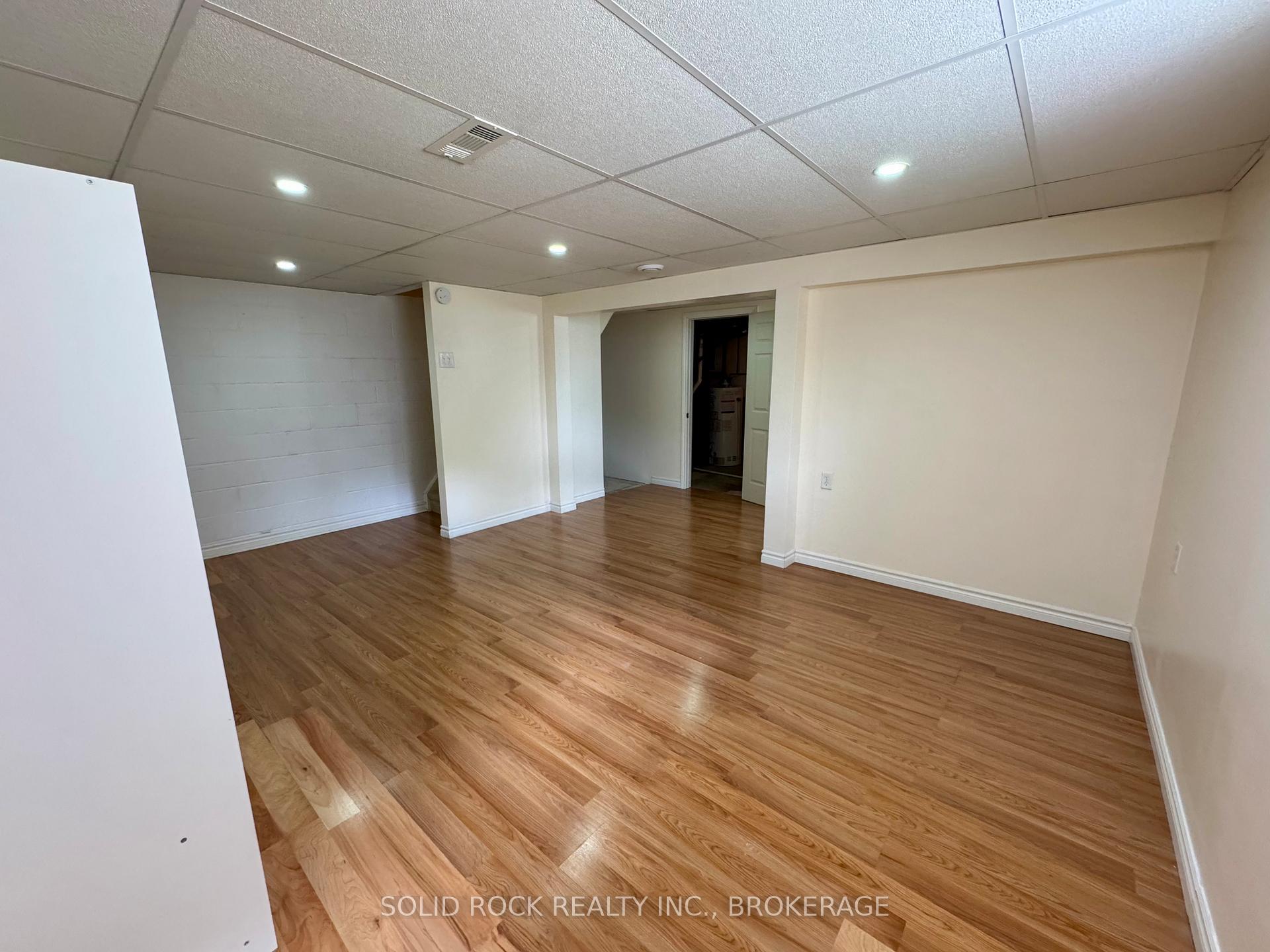 Photo 19 of 1022 Sprucewood Crescent, Kingston, City Northwest — HOMEH