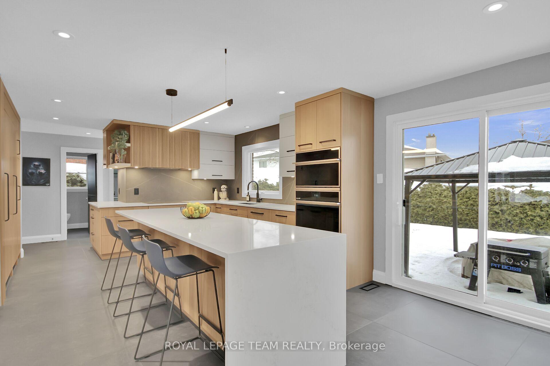 Photo 13 of 9 Strathearn Court, Ottawa, Tanglewood — HOMEH
