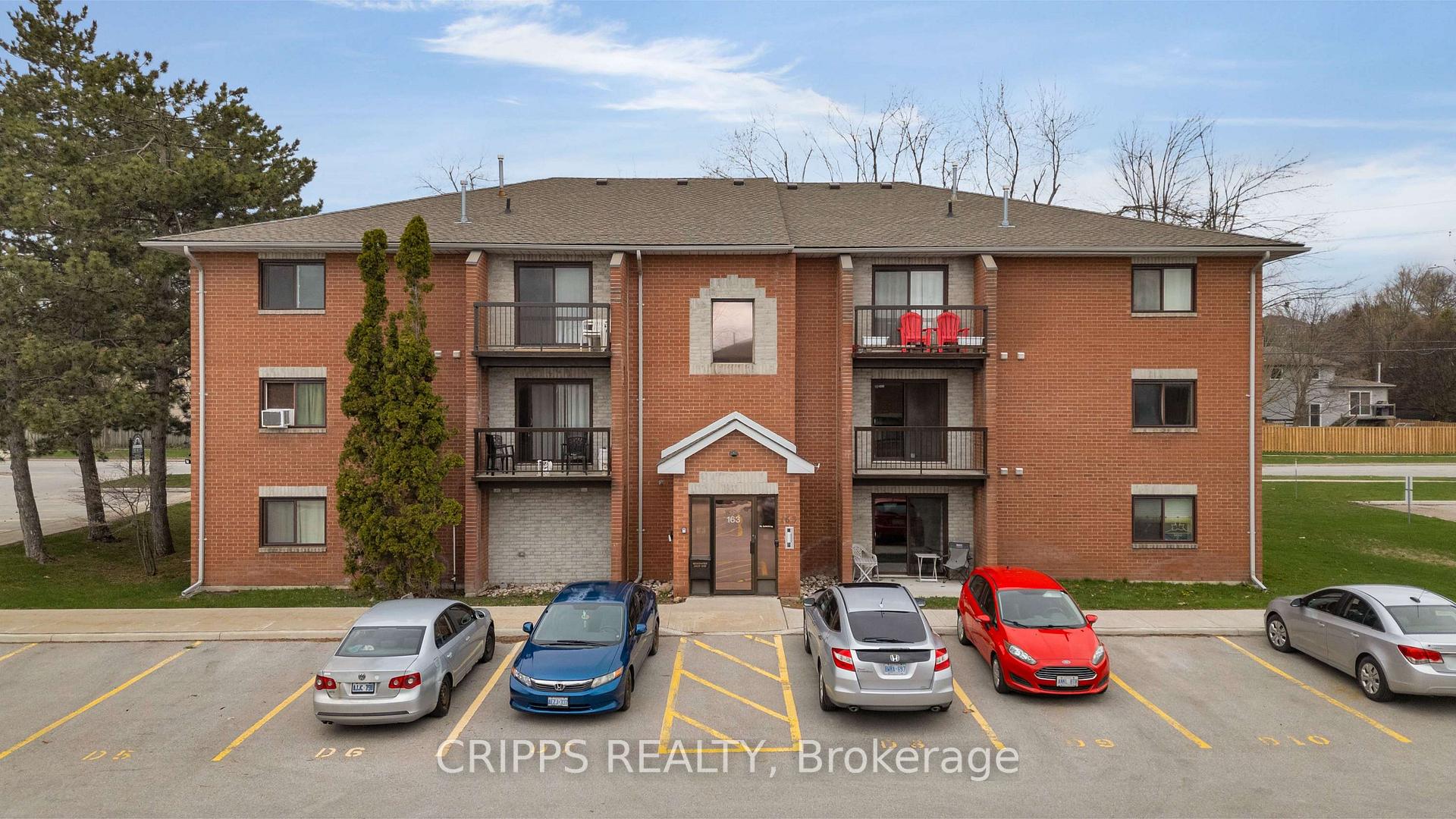 Photo 11 of Unit D12, 163 Edgehill Drive, Barrie, 400 West — HOMEH