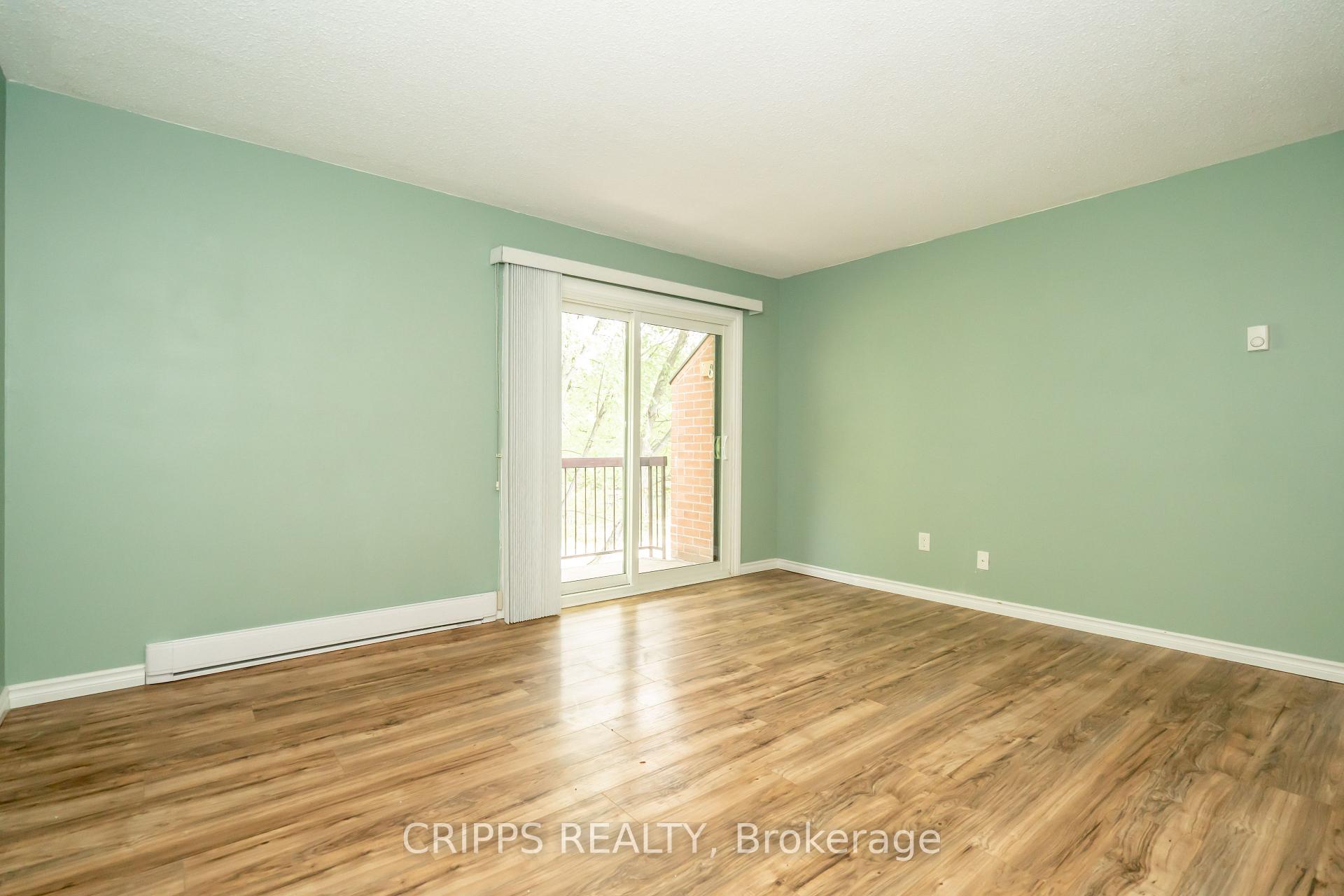 Photo 9 of Unit D12, 163 Edgehill Drive, Barrie, 400 West — HOMEH