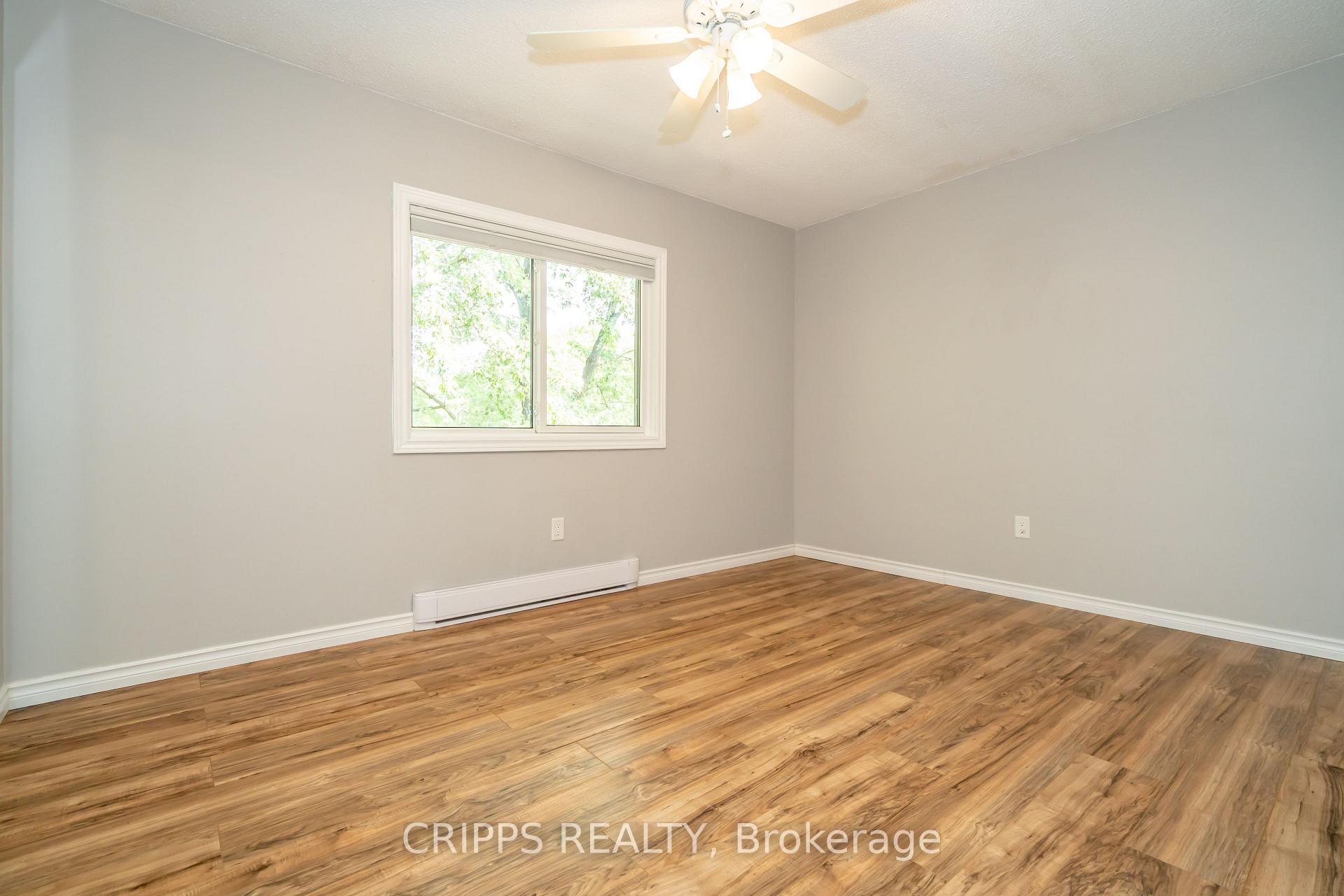 Photo 18 of Unit D12, 163 Edgehill Drive, Barrie, 400 West — HOMEH