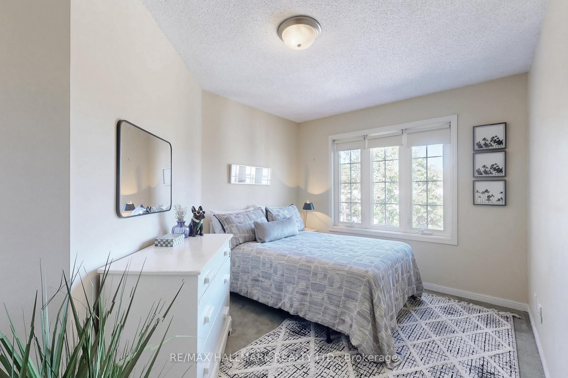 Photo 31 of 62 Curzon Street, Toronto, South Riverdale — HOMEH