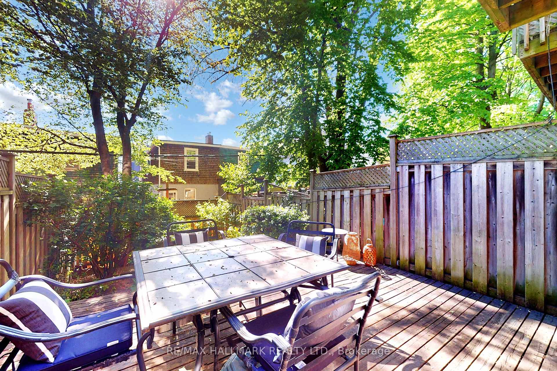 Photo 30 of 62 Curzon Street, Toronto, South Riverdale — HOMEH