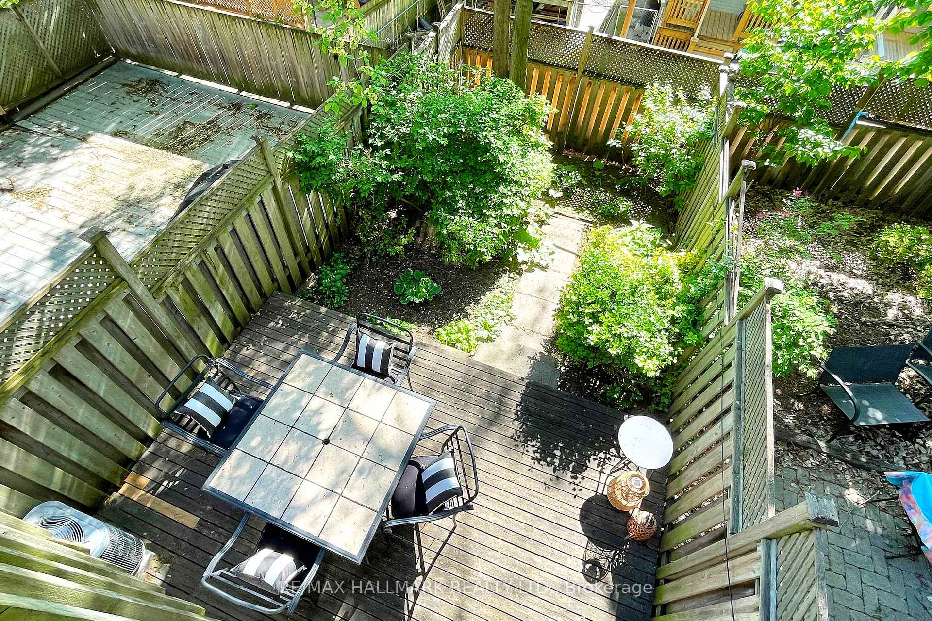 Photo 20 of 62 Curzon Street, Toronto, South Riverdale — HOMEH