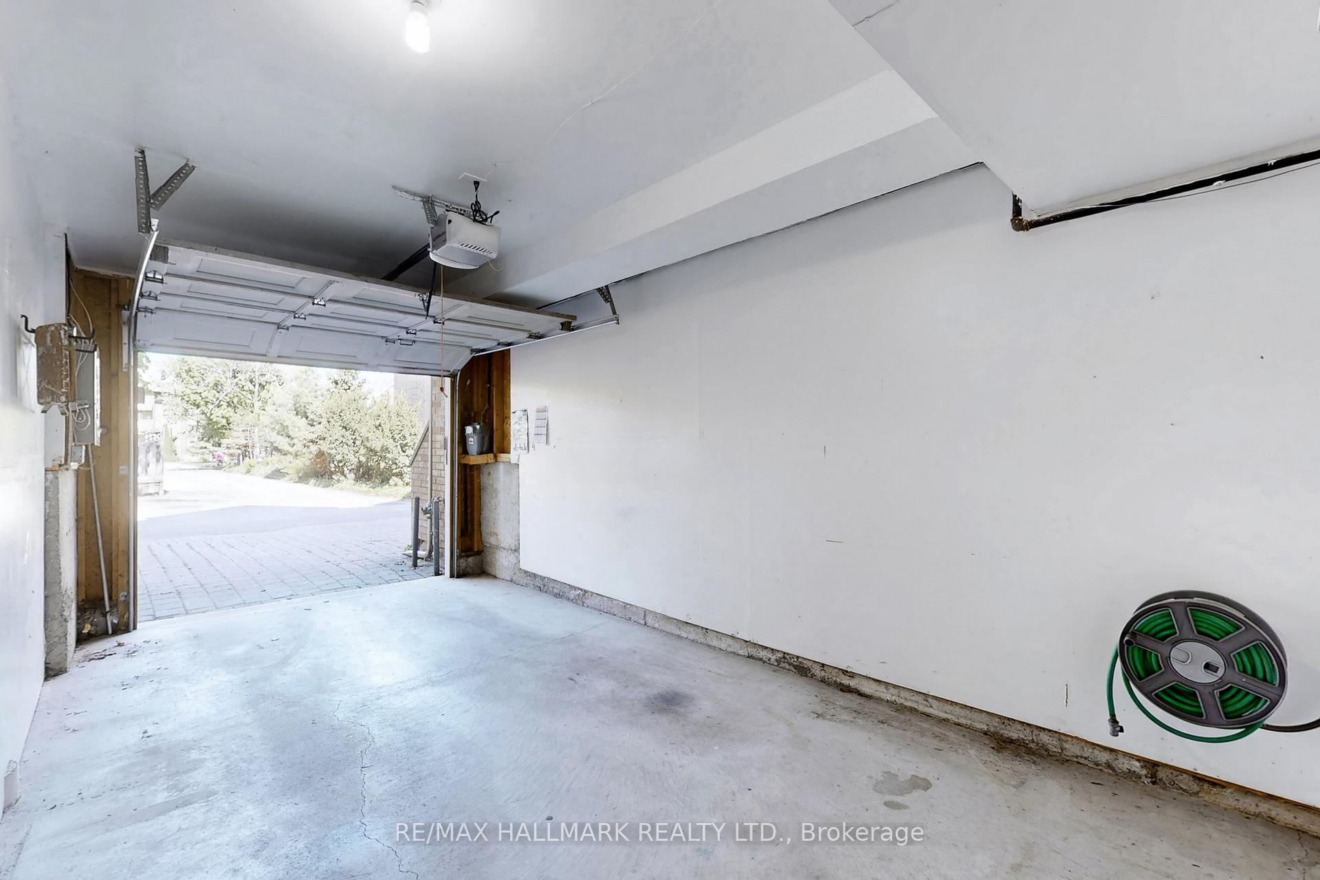 Photo 21 of 62 Curzon Street, Toronto, South Riverdale — HOMEH