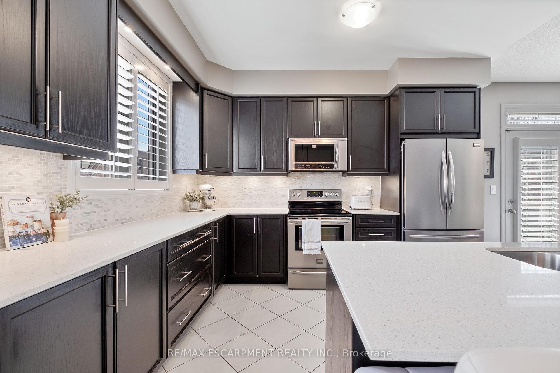 Photo 8 of 29 Alnwick Avenue, Caledon, Rural Caledon — HOMEH