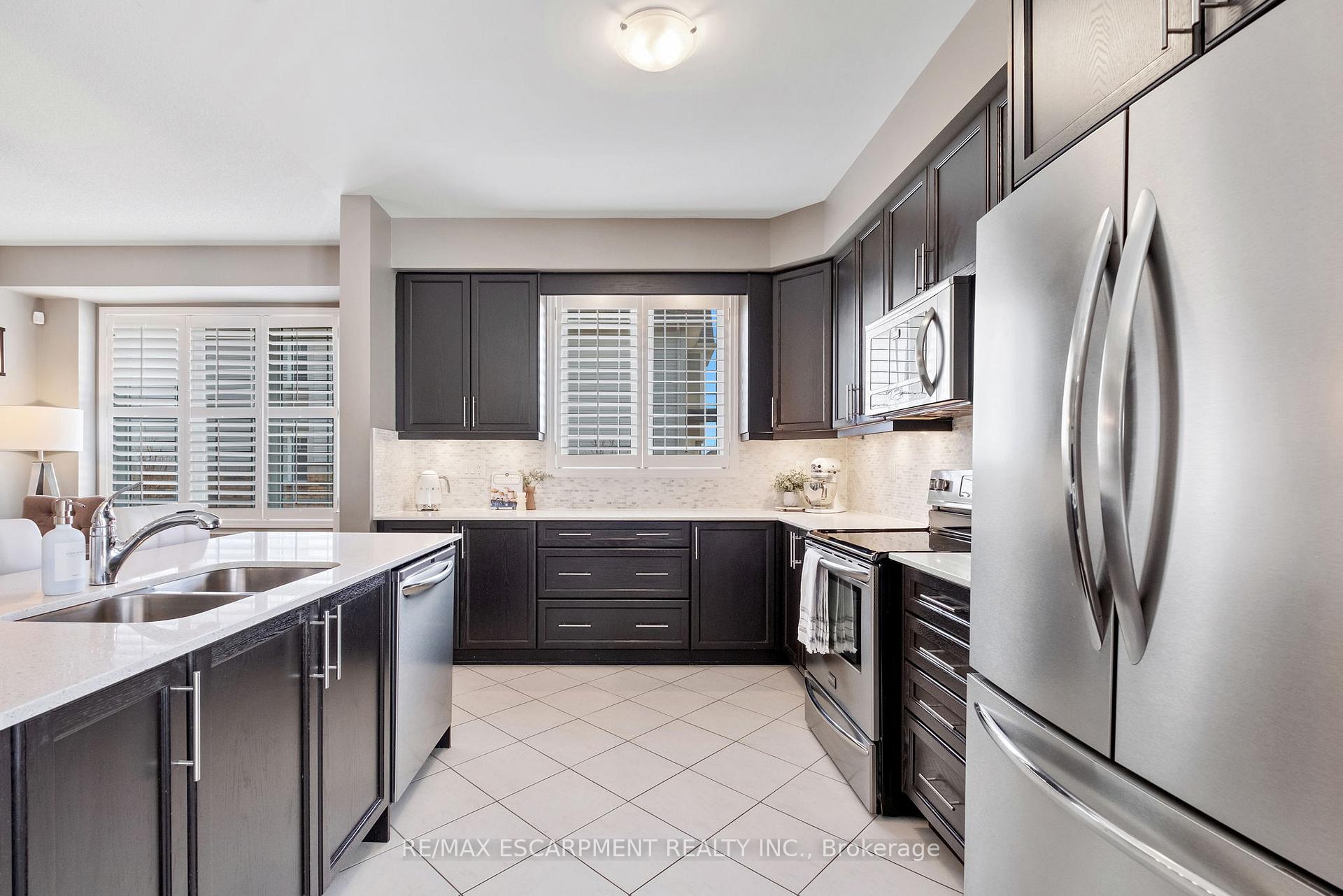 Photo 10 of 29 Alnwick Avenue, Caledon, Rural Caledon — HOMEH